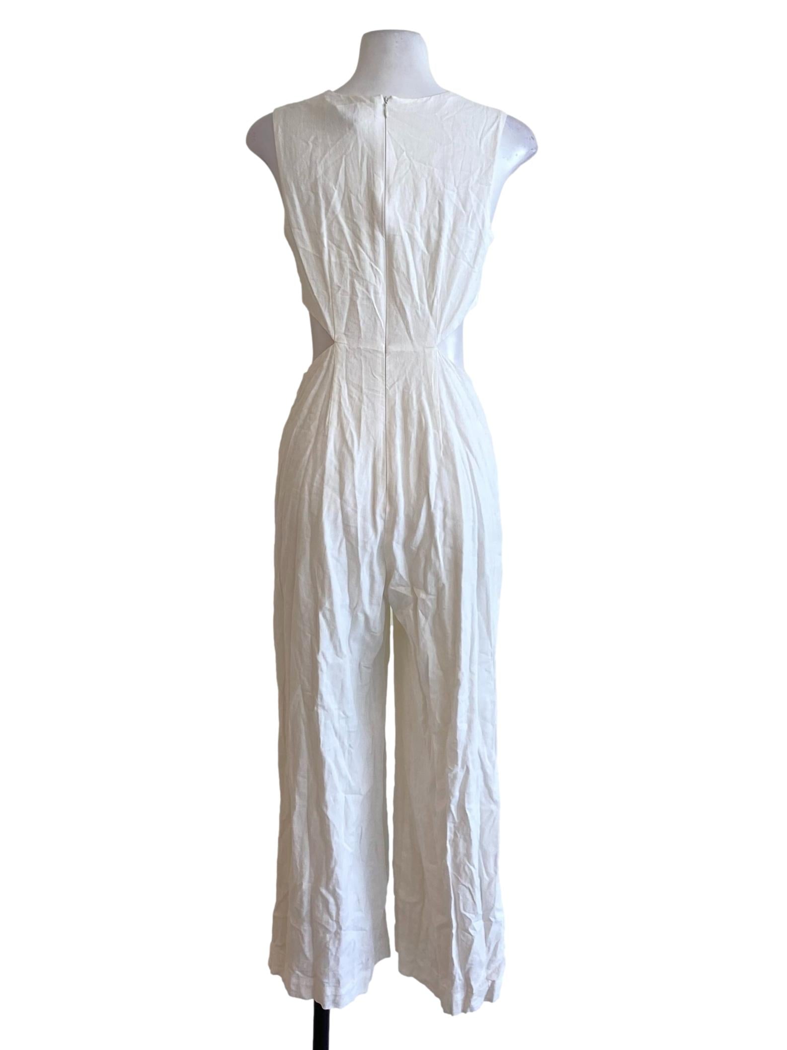 Daisy White Round Neck Cut Out Waist Regular Jumpsuit