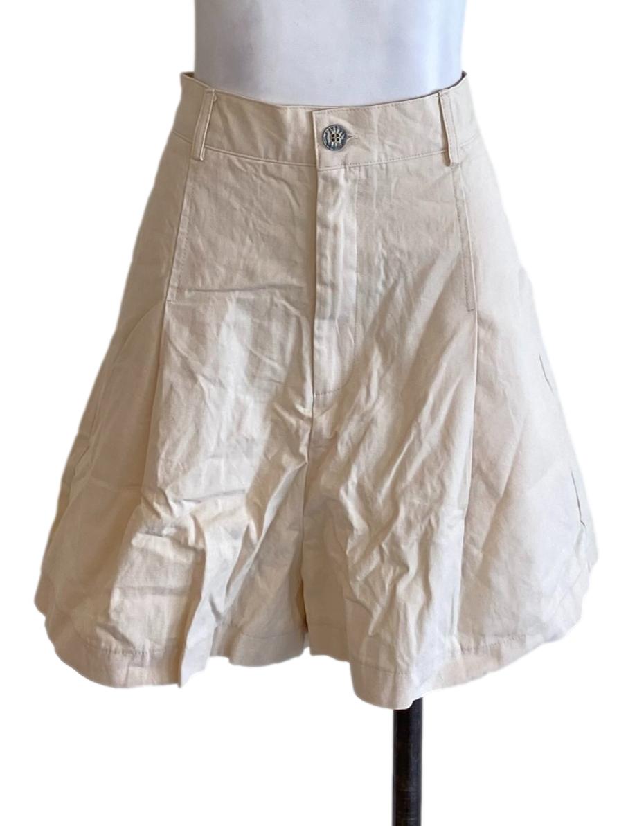 Cream White Buttoned Waist Tailored Bermuda Shorts