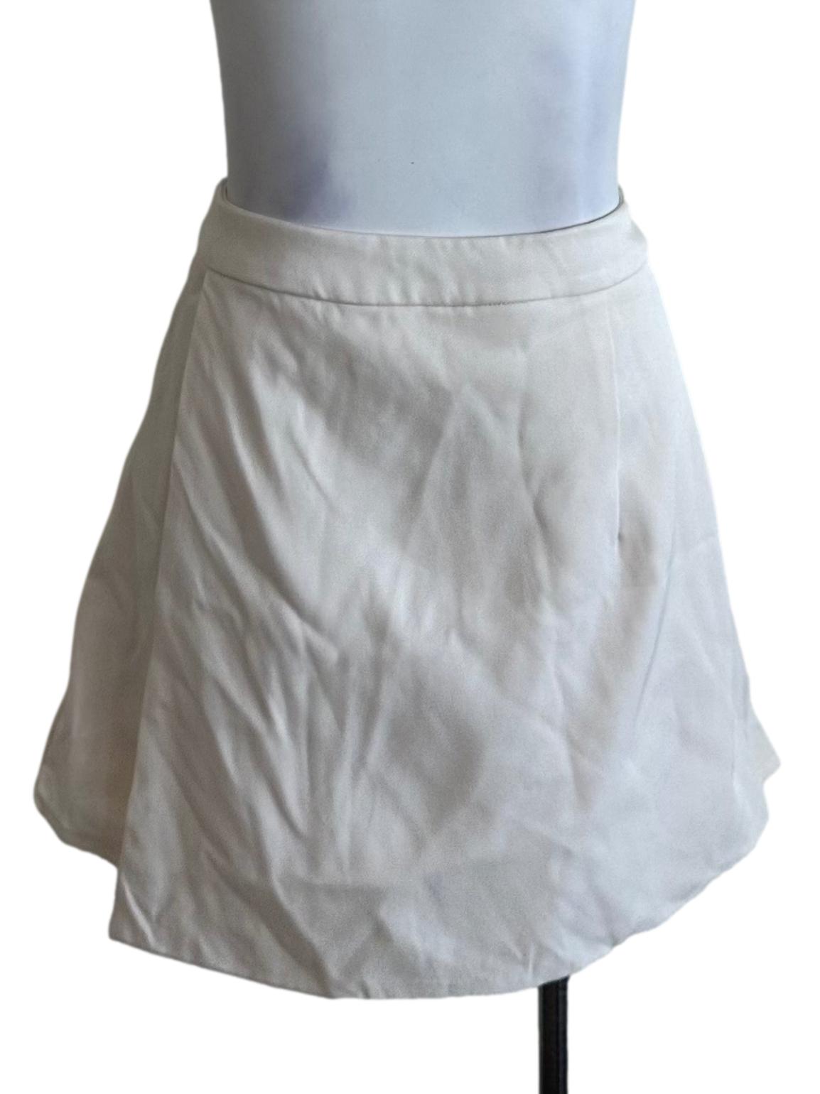 Oat White Casual Skorts TTR