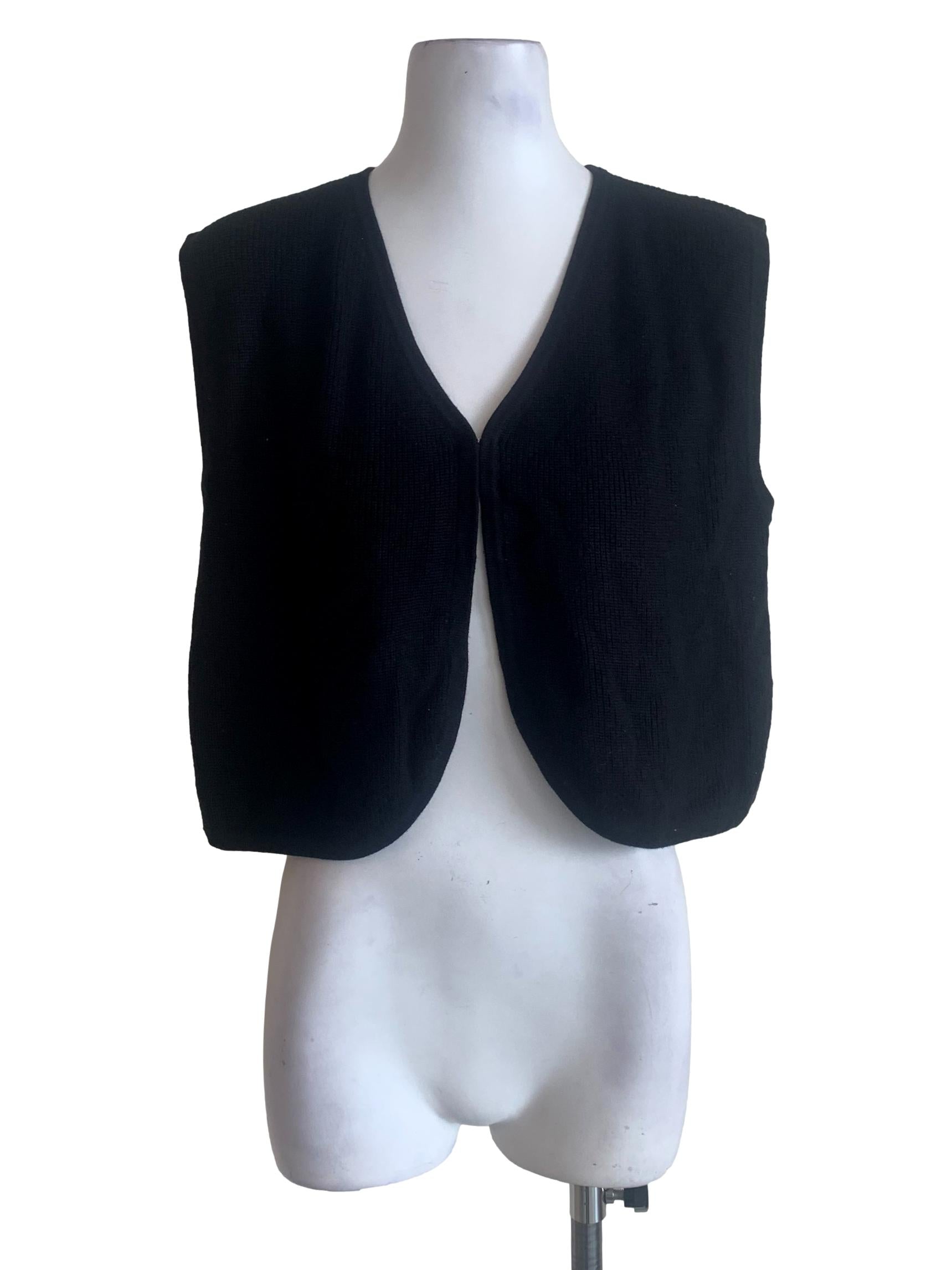 Black Round Neck Vest