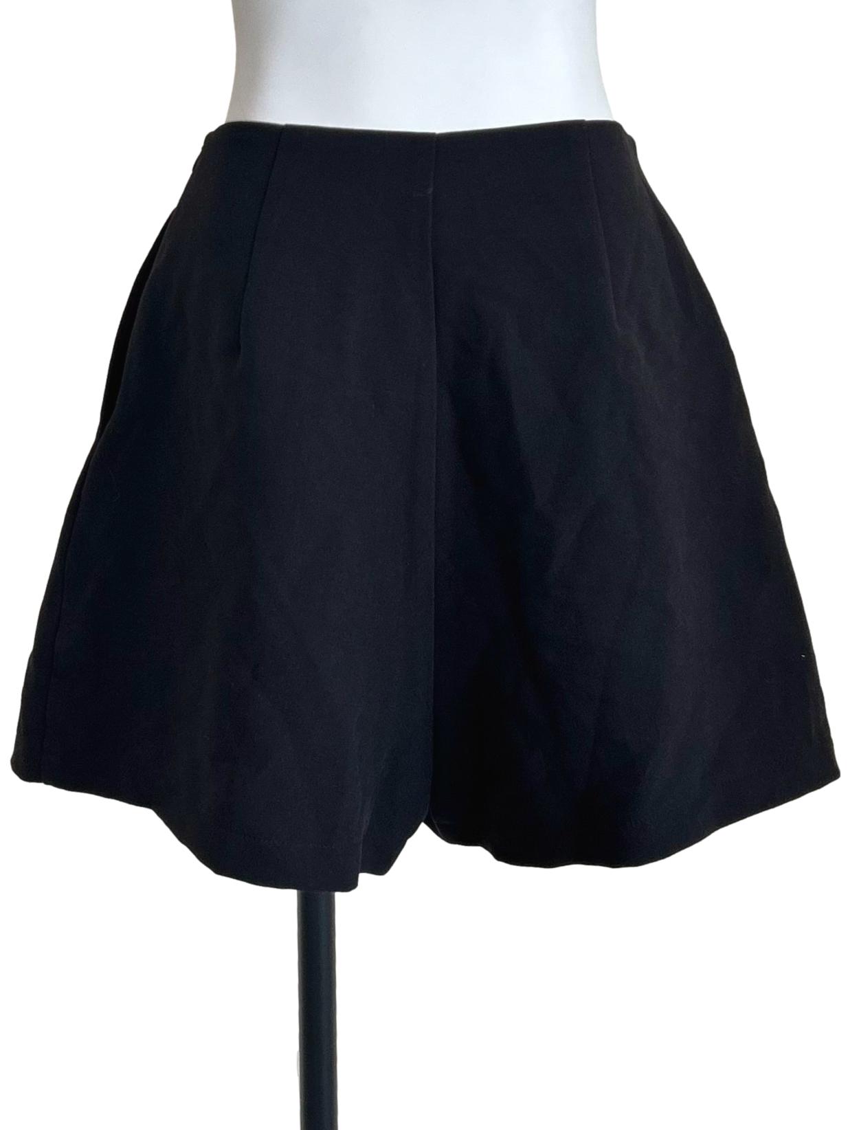 Black Classic Pleated Mini Skorts