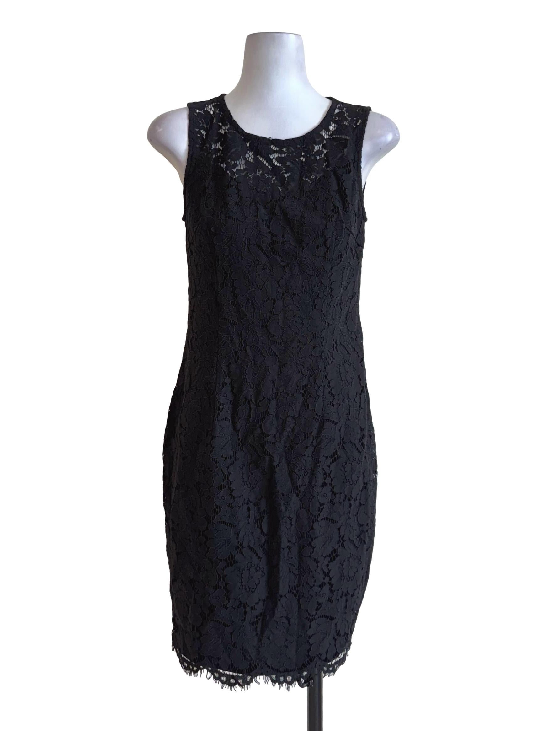 Lacey Black Sleeveless Bodycon Dress