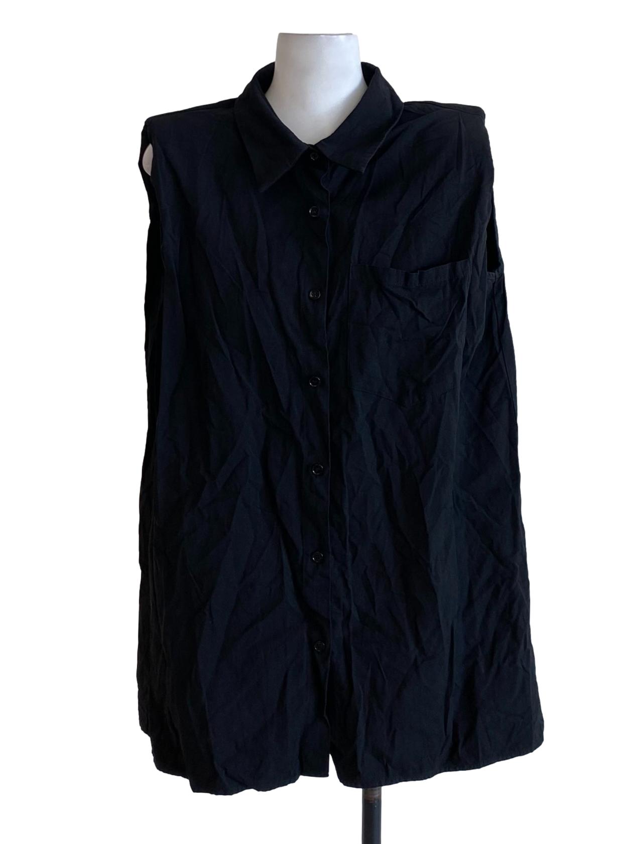 Rich Black Collared Buttoned Down Sleeveless Square Top