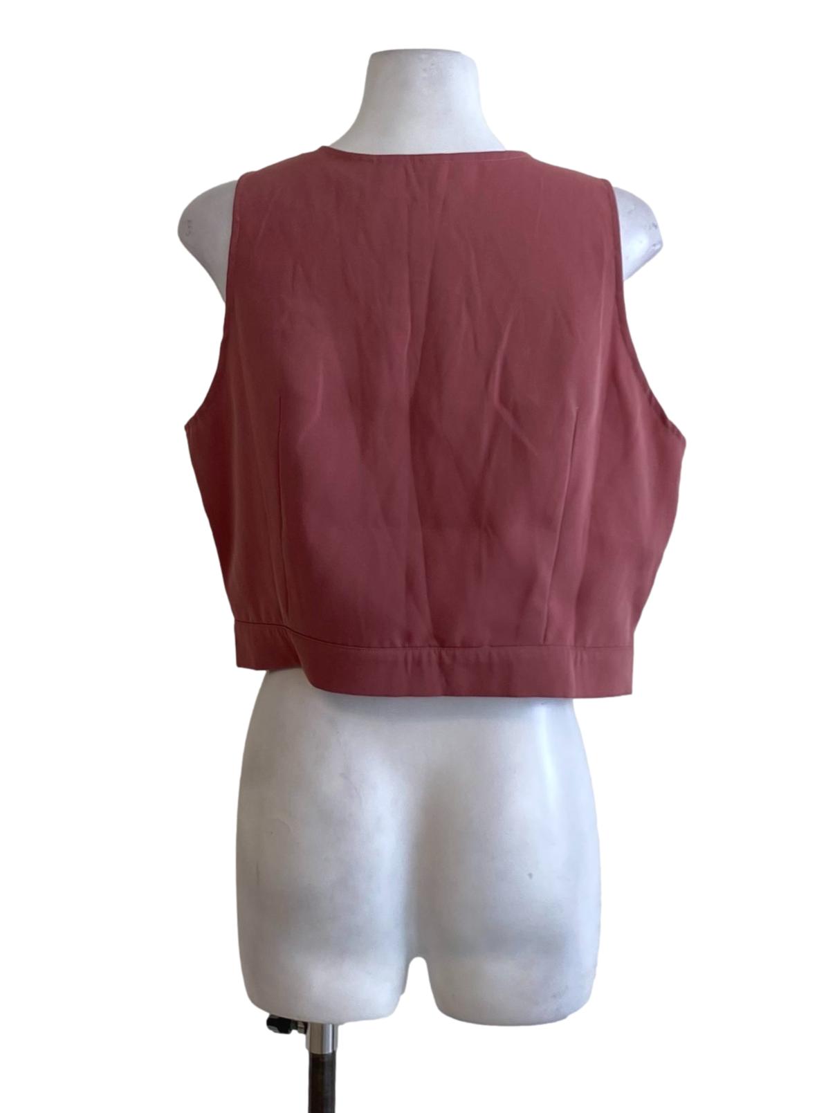 Rosewood Pink V-Neck Double Closure Cropped Top
