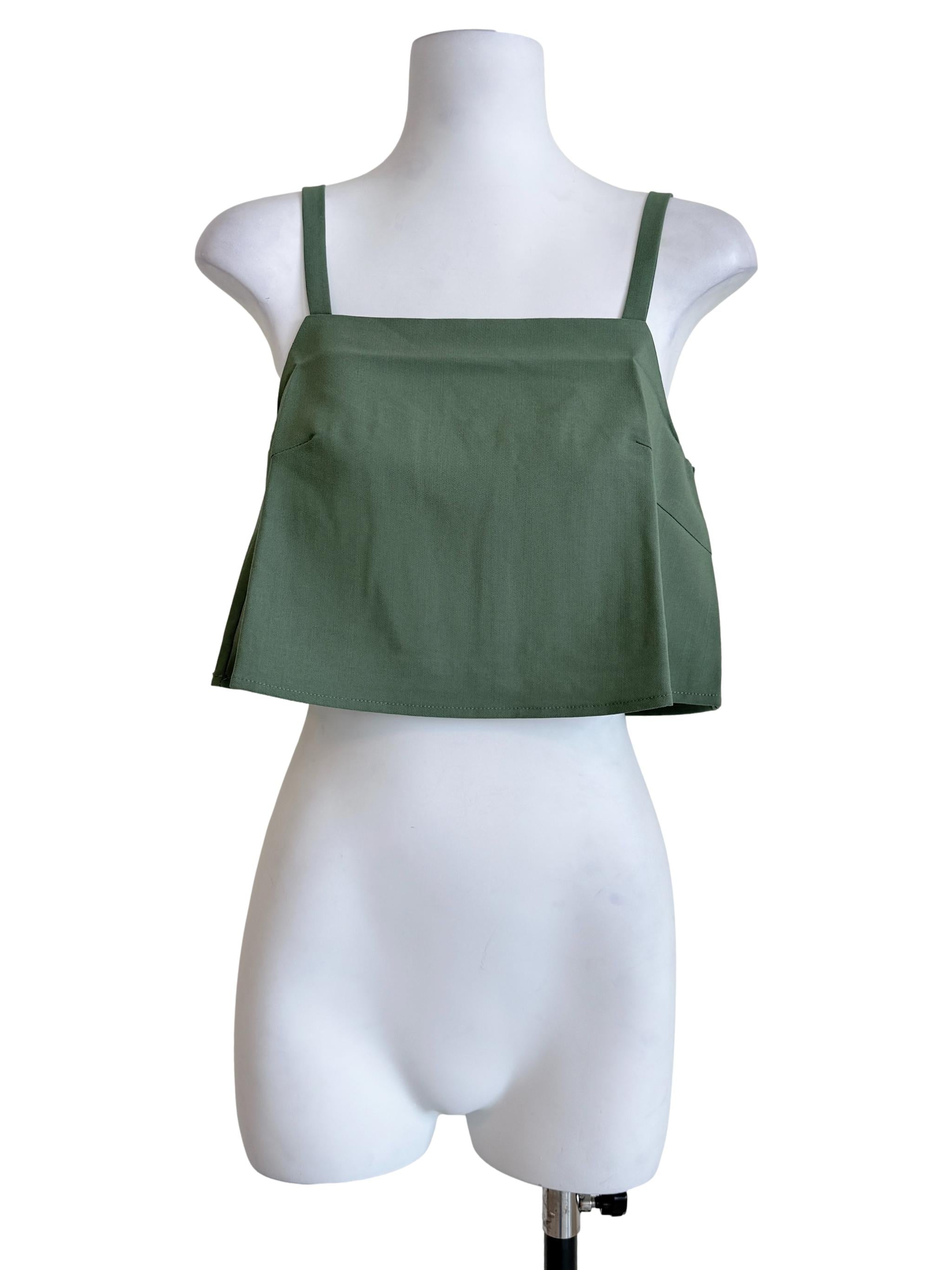 Green Zoey Basic Flare Crop Top