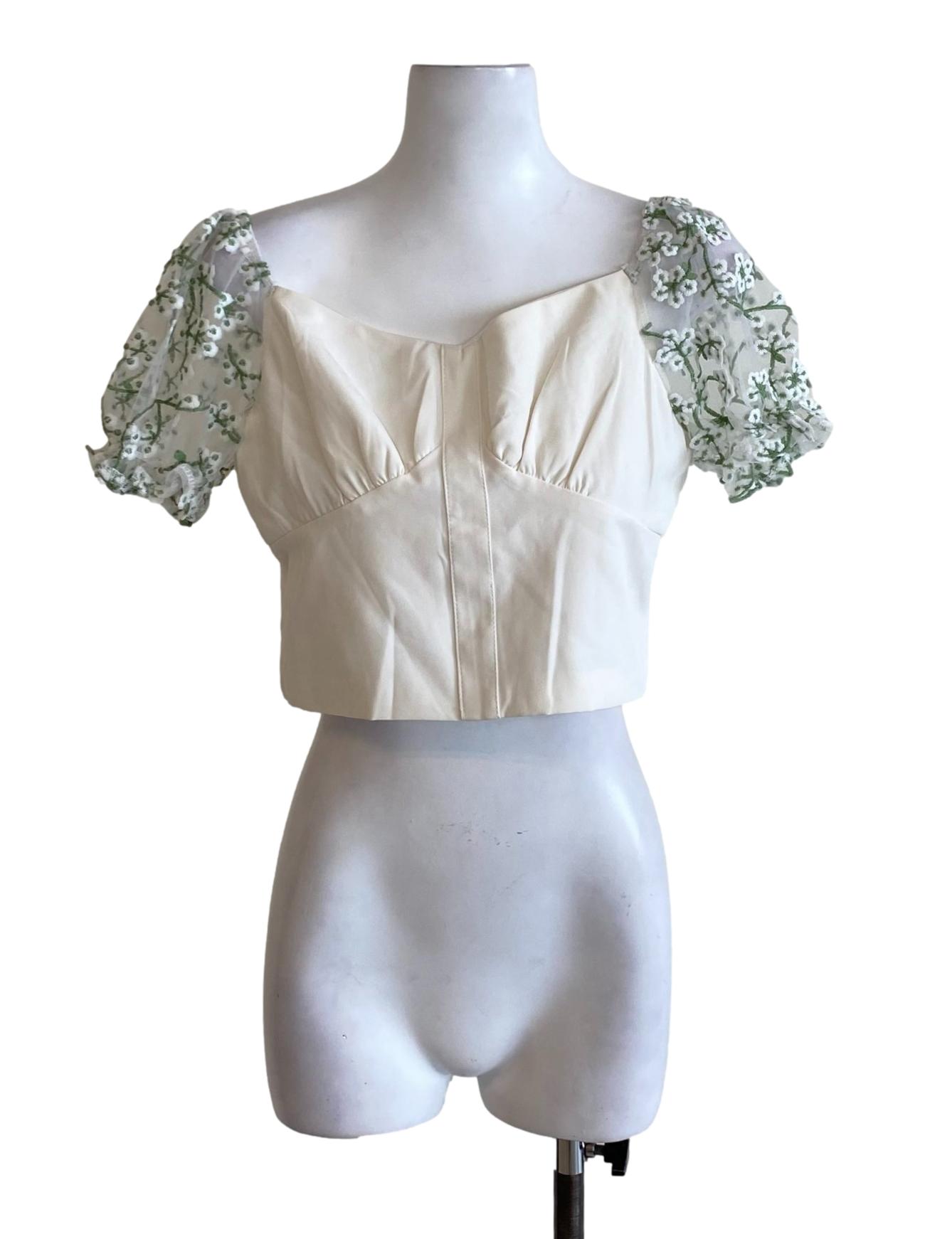 Cream White Floral Mesh Sleeve Sweetheart Cropped Top