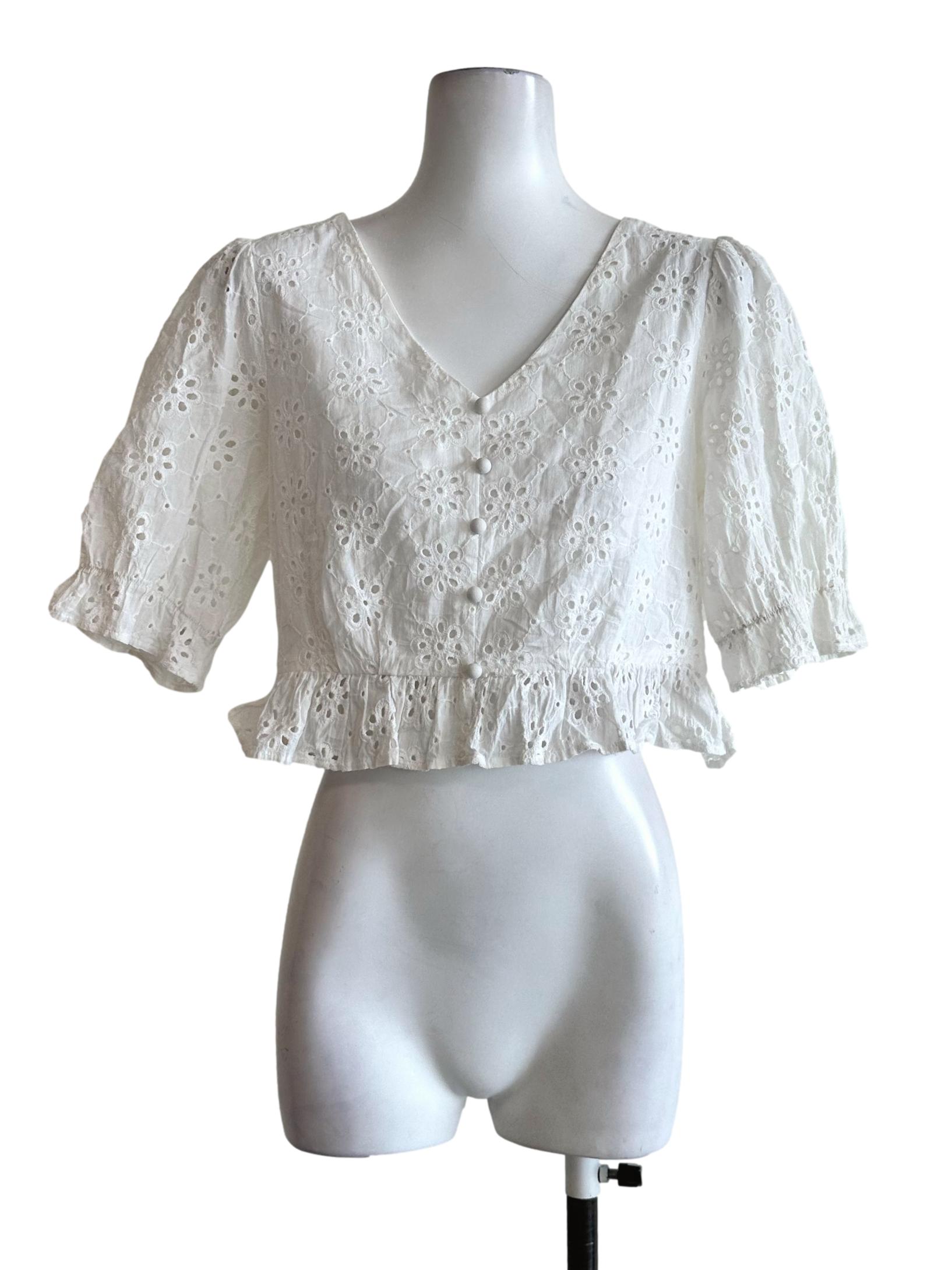 Porcelain White Embroidery Pattern Top