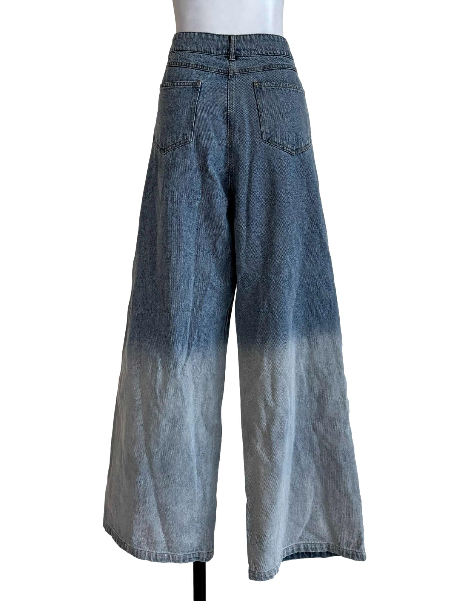 Ombre Denim Boyfriend Jeans