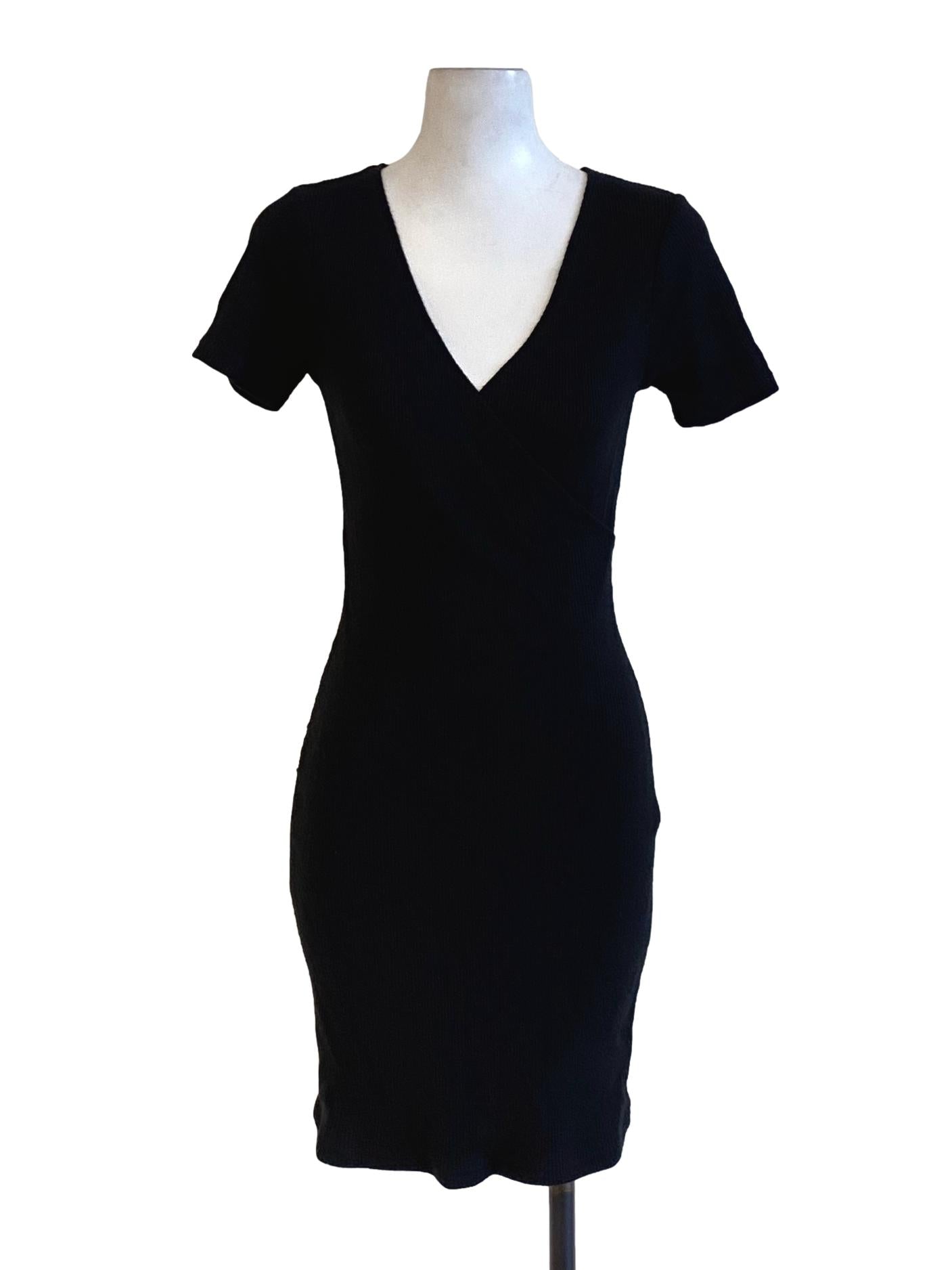 Rich Black V-Neck Short Sleeve Fit Bodycon Dress