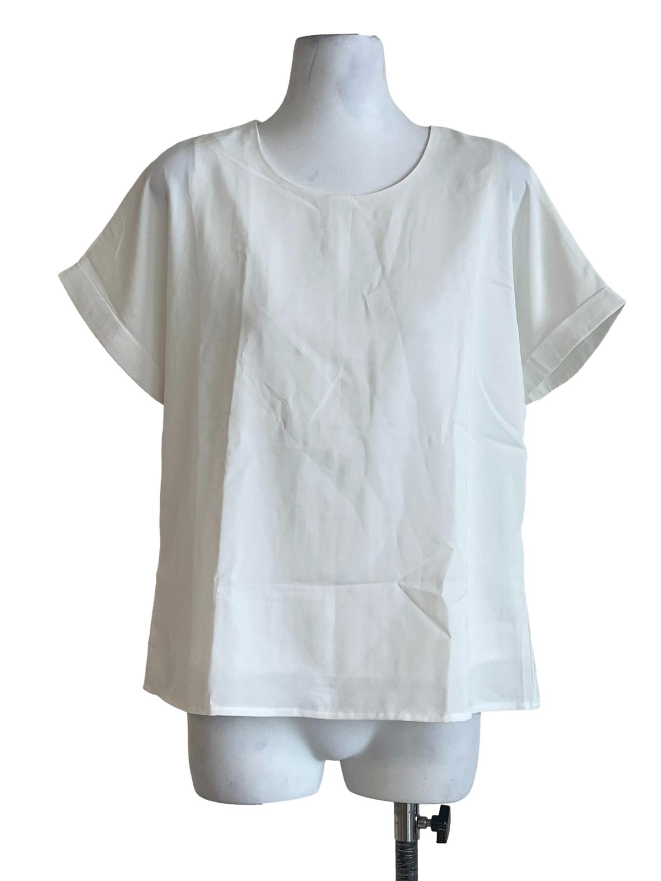 Daisy White Halter Short Sleeve Top