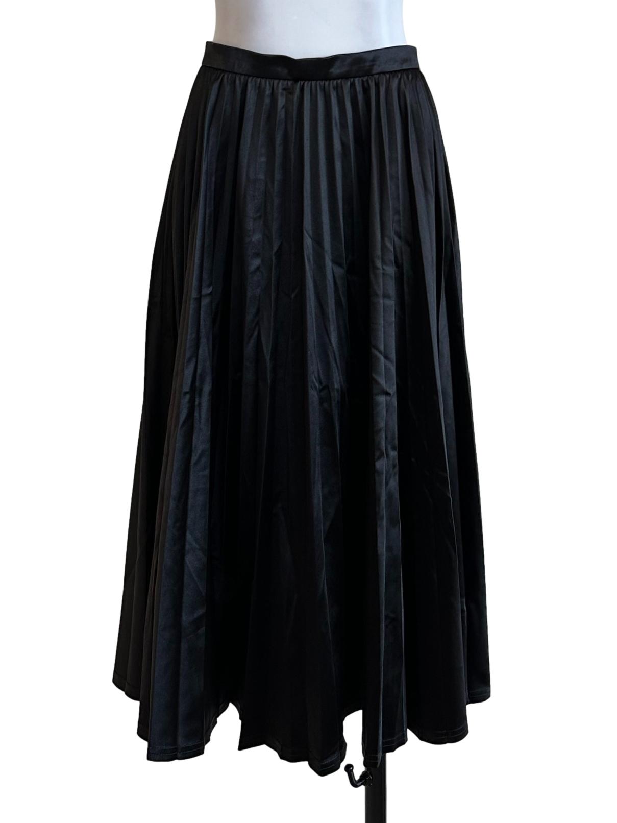 Black Pleated Pattern Skirt