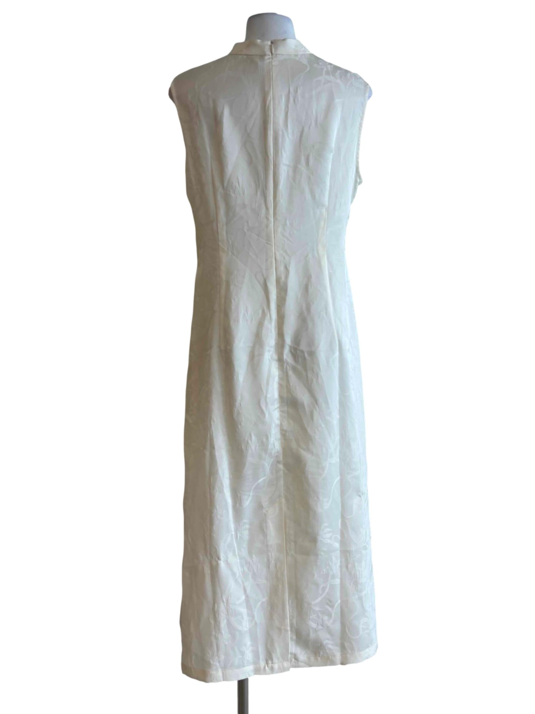 Ivory White Cheongsam Sleeveless Dress
