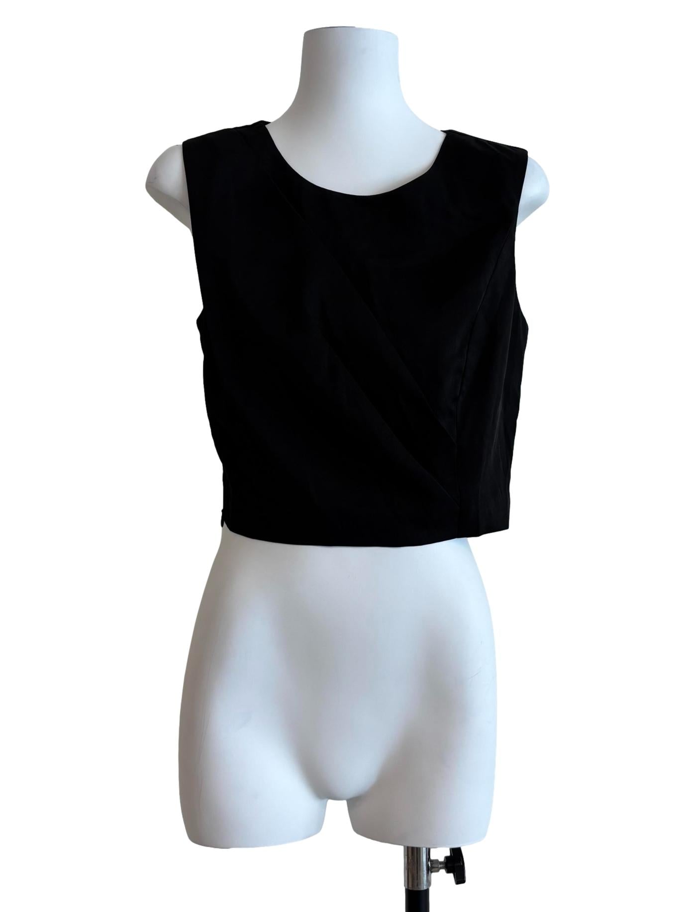 Night Black Sleeveless Round Neck Top