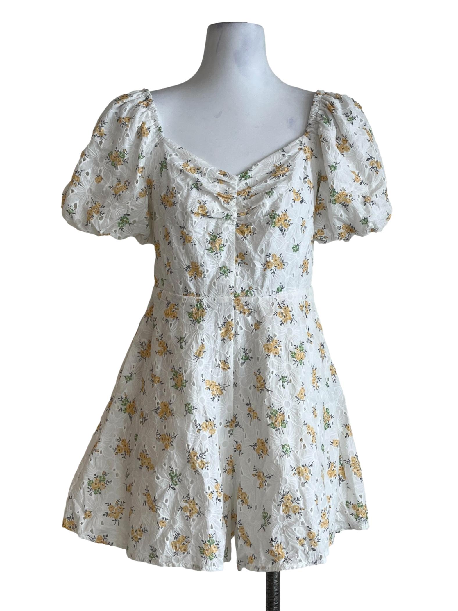 Daisy White Sweetheart Puff Sleeve Romper