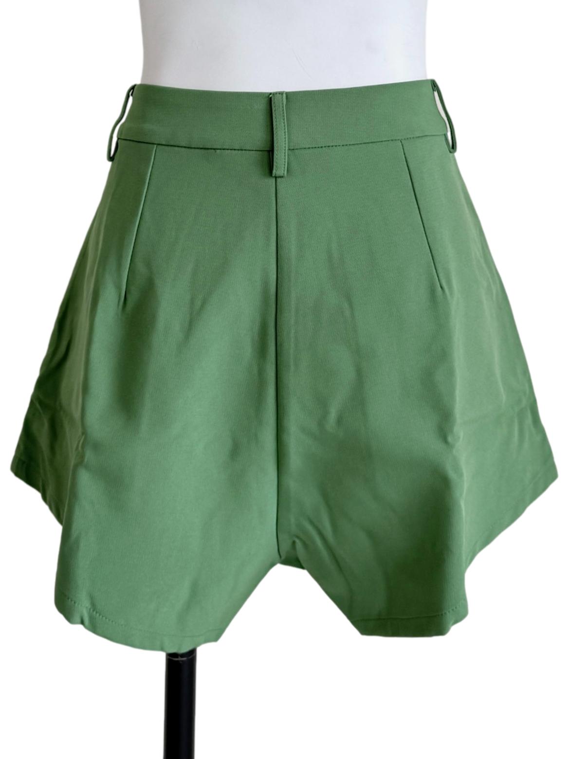 Green Drew Curved Hem Shorts