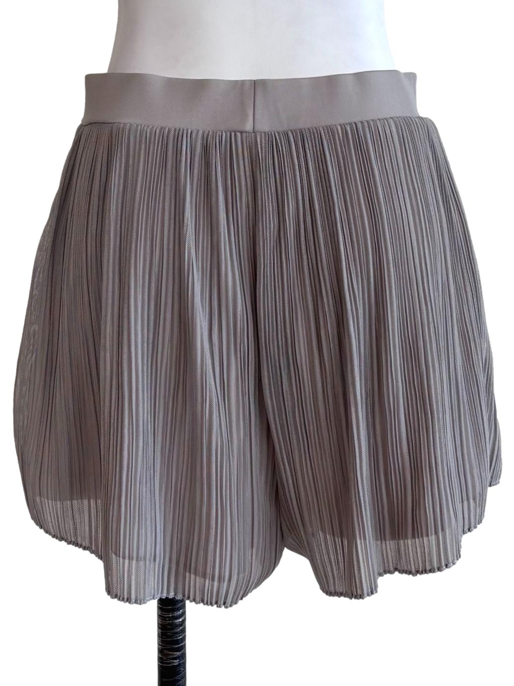 Ash Grey Pleats Relaxed Shorts