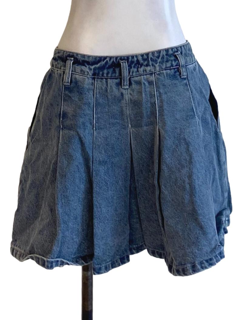 Denim Blue Box Pleated Buttoned Waist Mini Denim Skirt