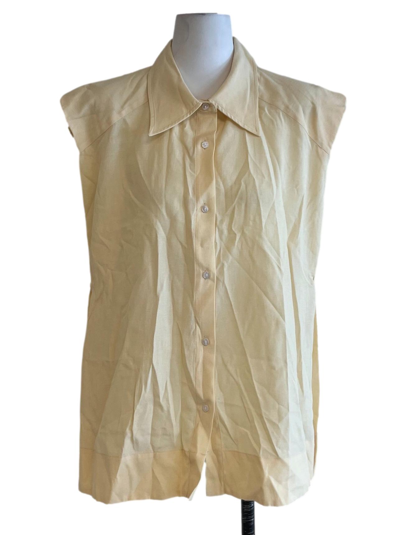 Buttermilk Wing Collar Blouse
