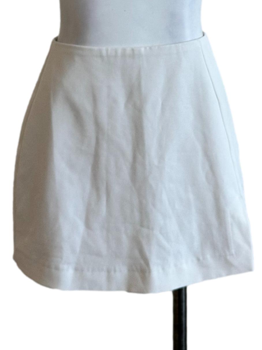 Porcelain White Plain Skort