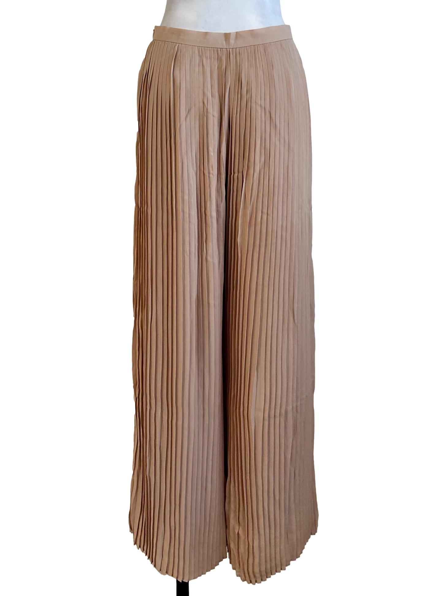 Macaroon Beige Pleated Pant