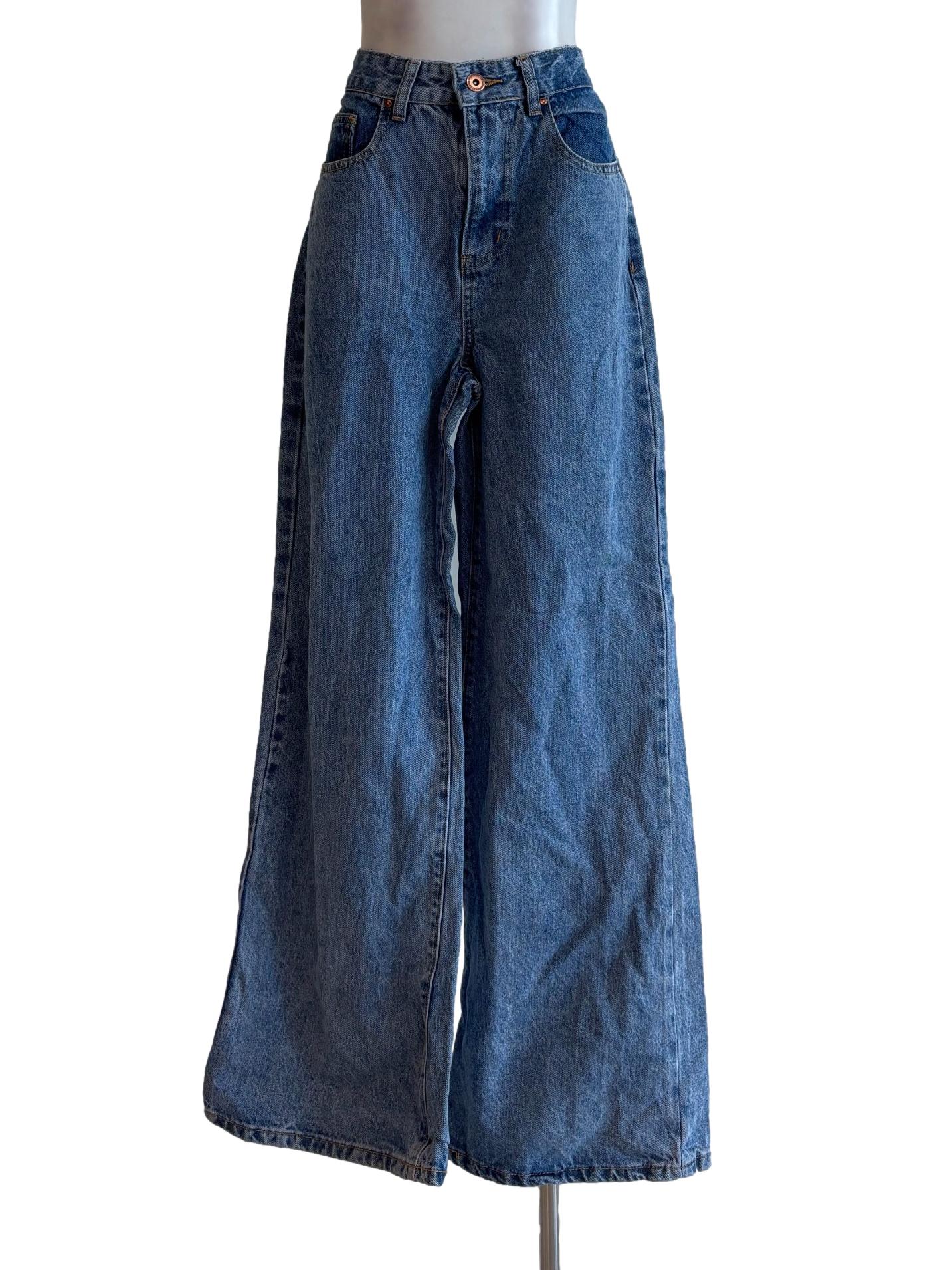 Wide High Waisted Jeans