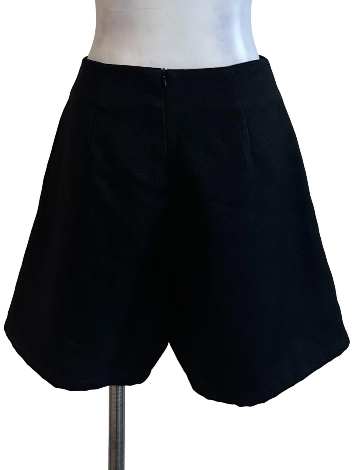 Onyx Black Textured Skorts