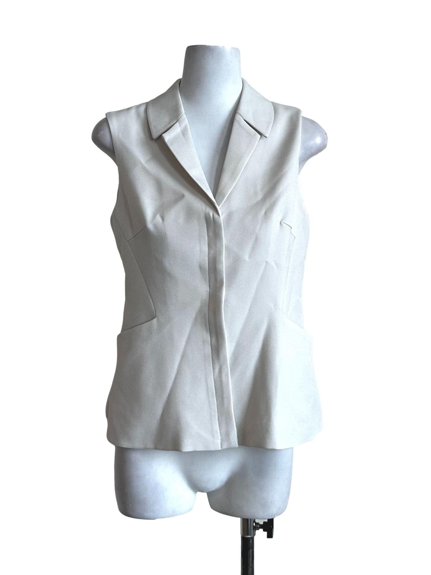 Daisy White Plain Vest LB