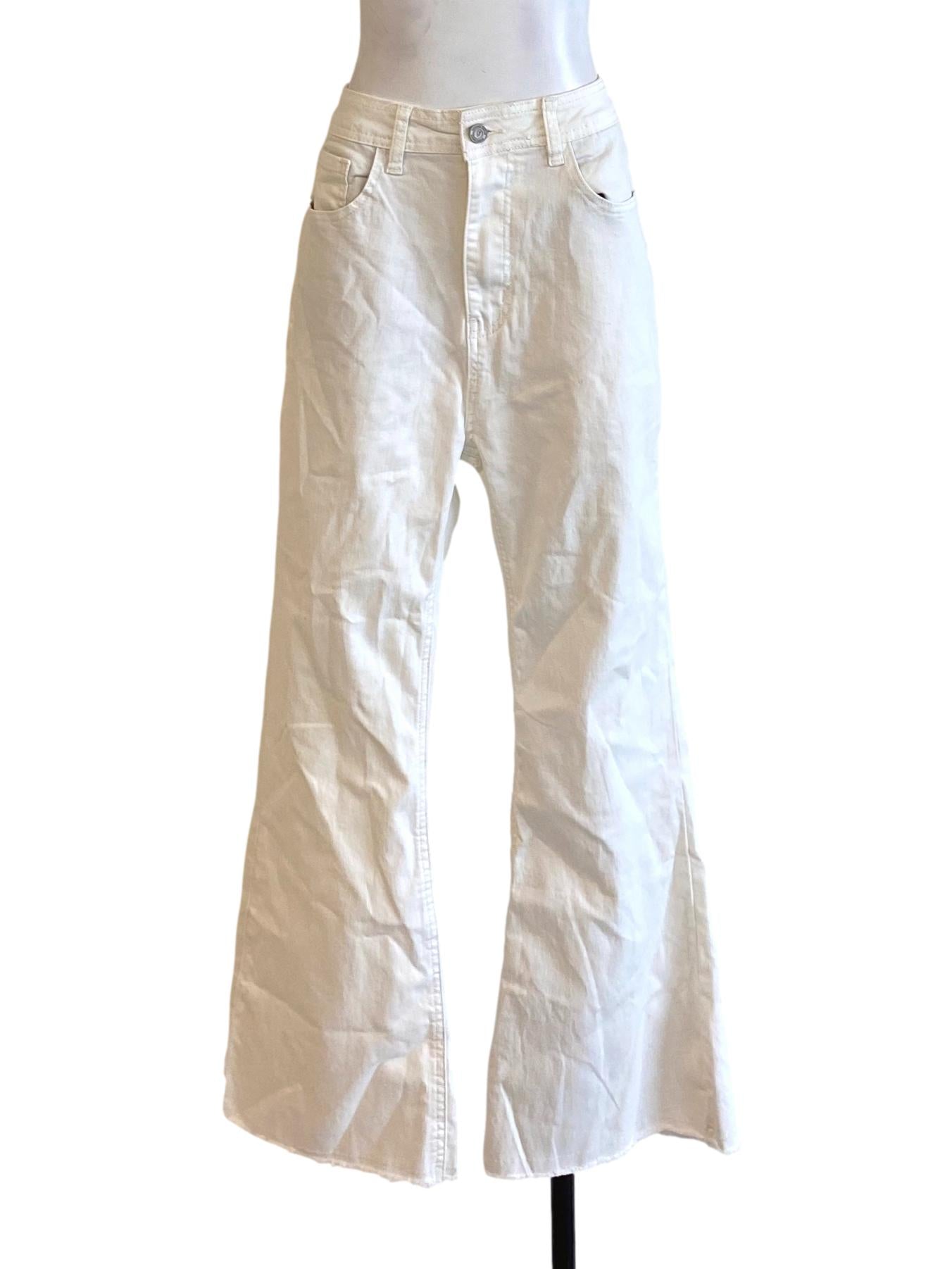 Chalk White Buttoned Waist Flared Denim Trouser