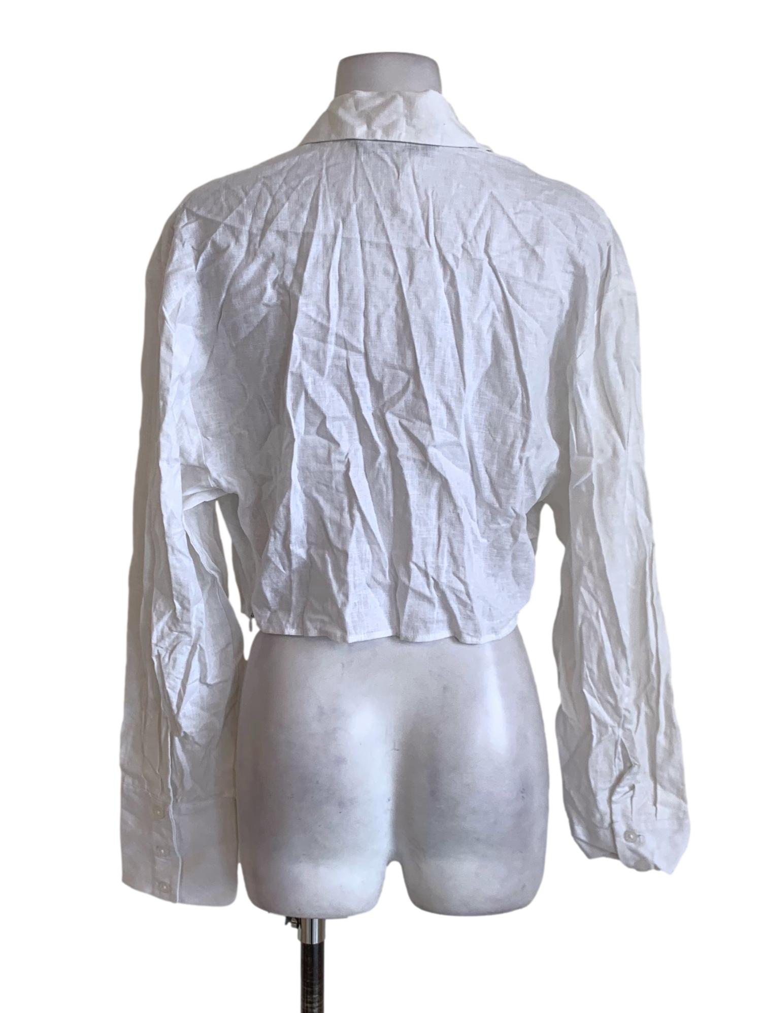 White Wing Collar Blouse