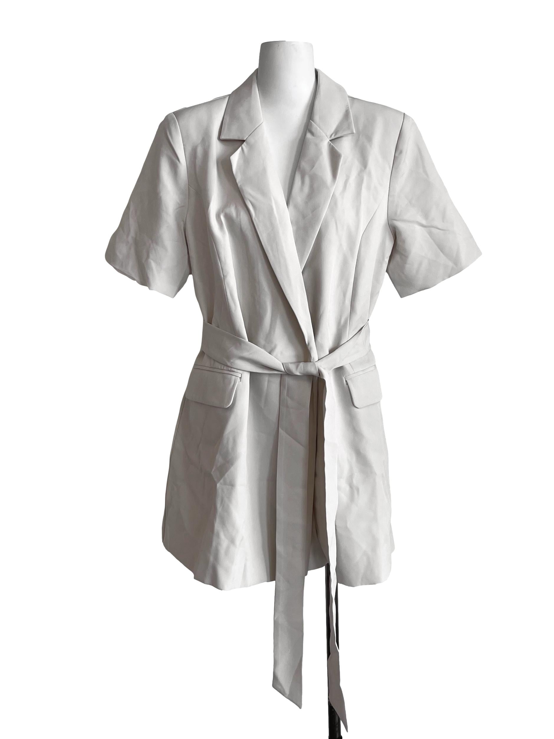 Ivory White Short Sleeve Blazer