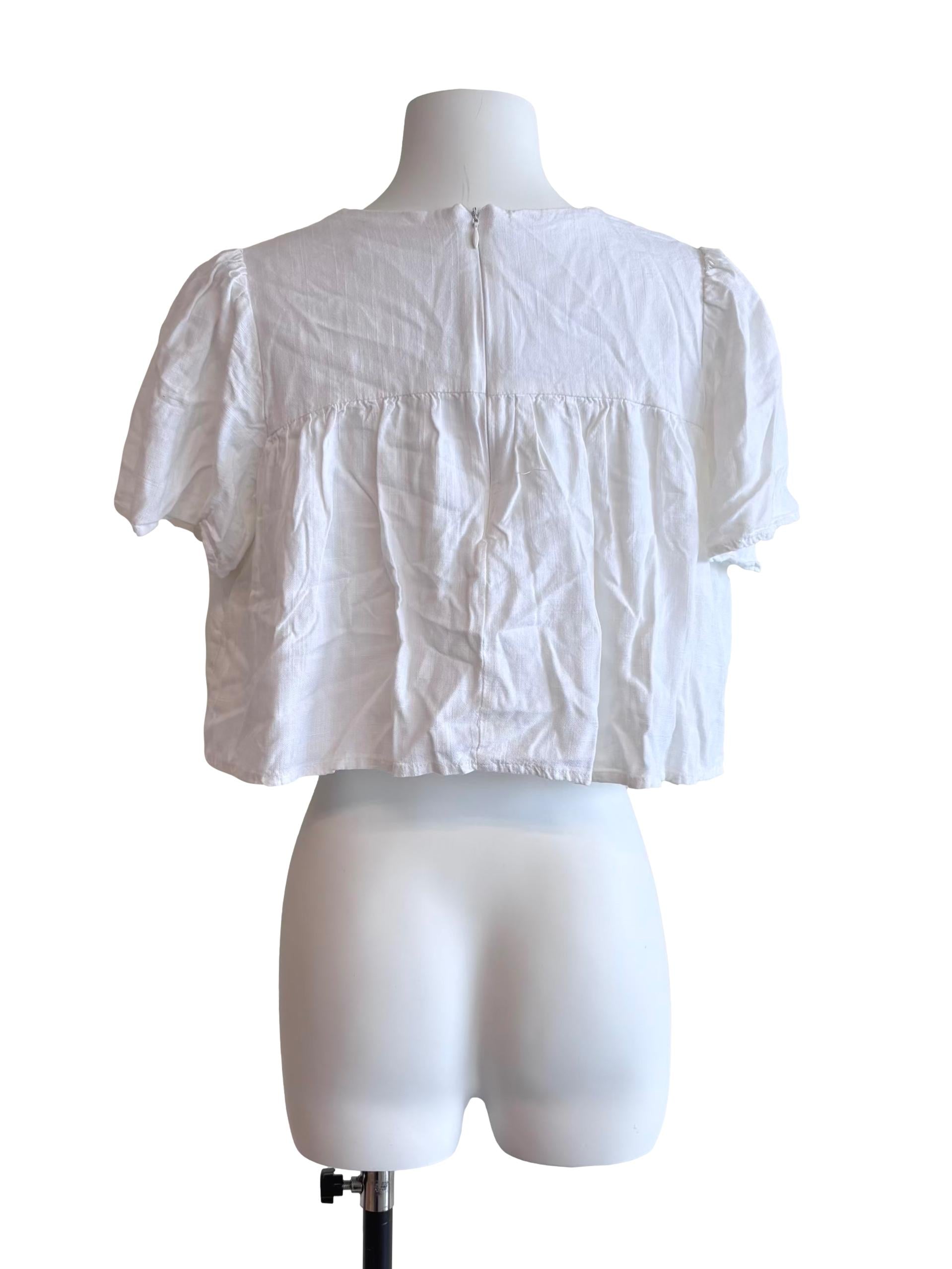 Daisy White Flare Top