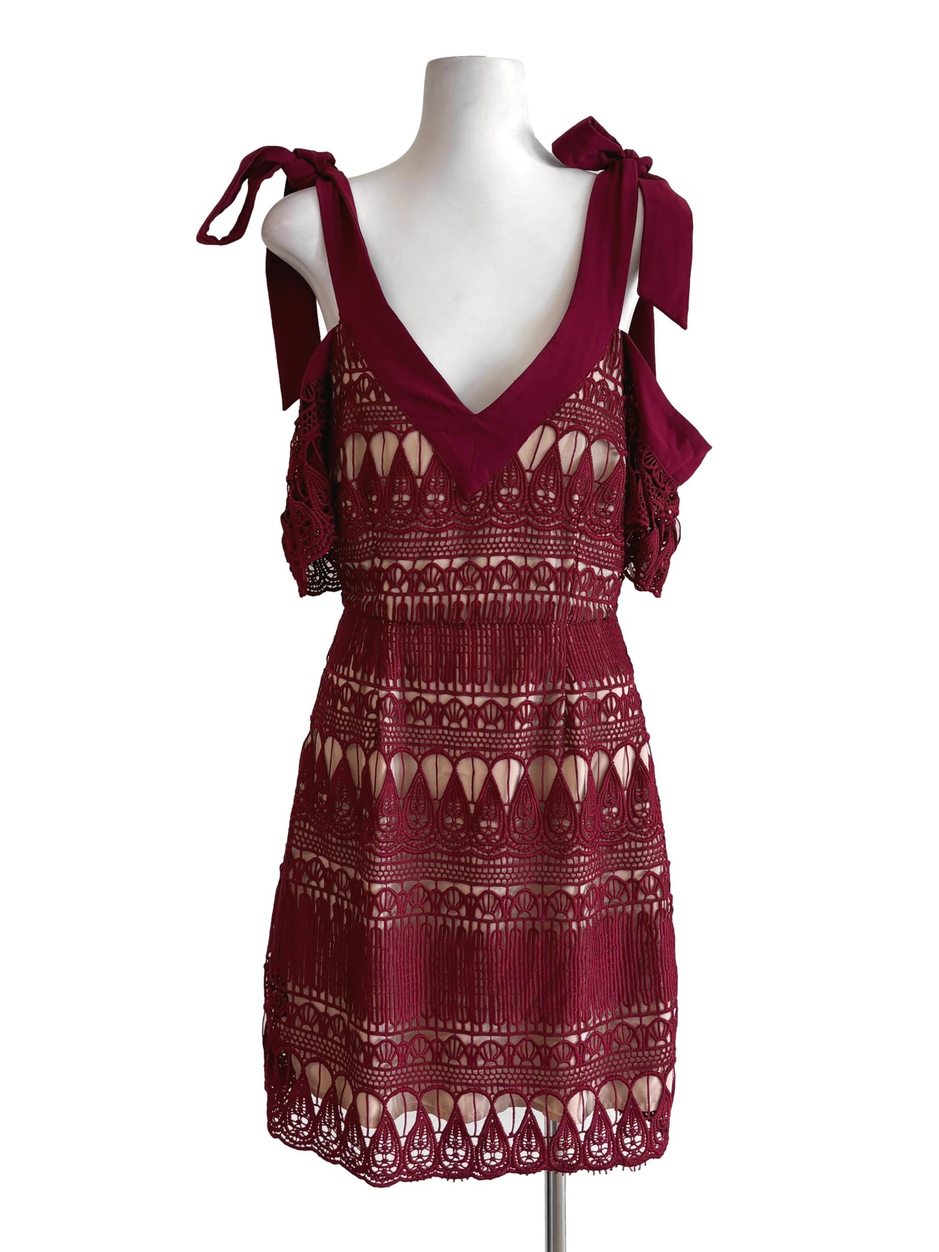 Maroon Self-tie Shoulder Sleeve Lace Dress