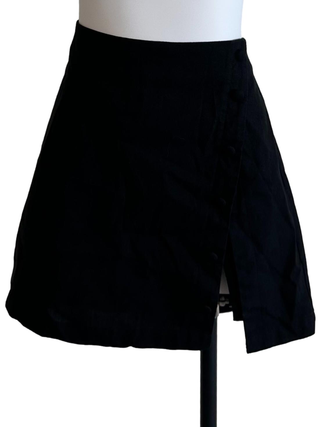Onyx Black Button Slit Skorts