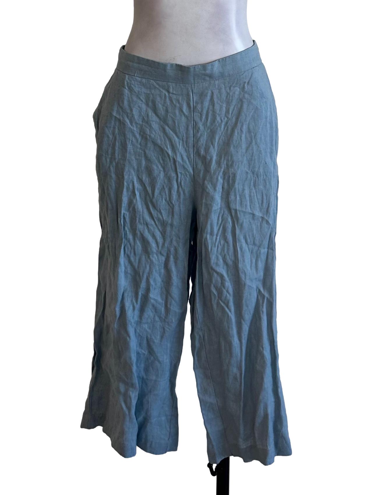 Light Blue Bermuda Linen Pants