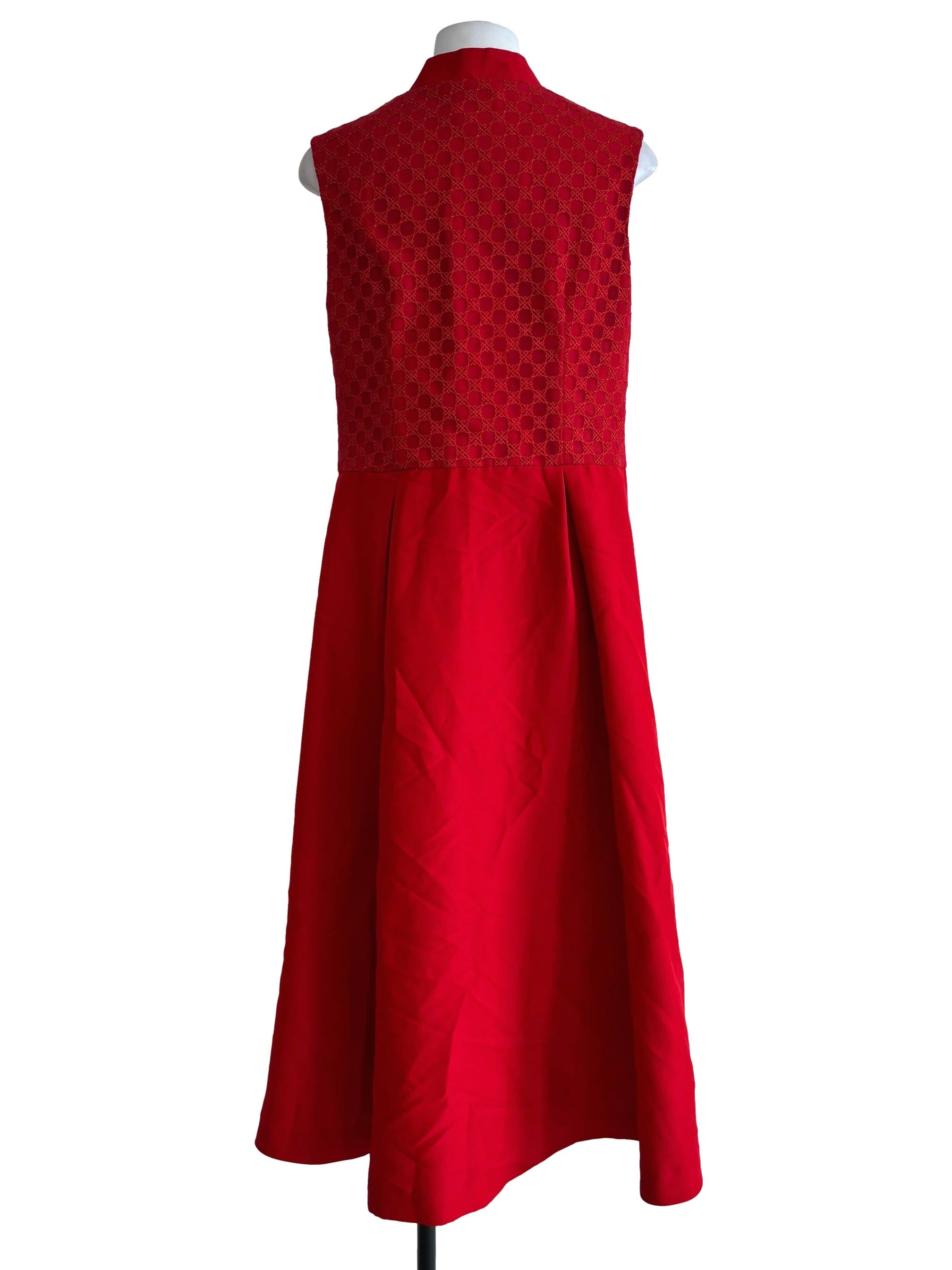 Apple Red Sleeveless Buttoned Flare Dress
