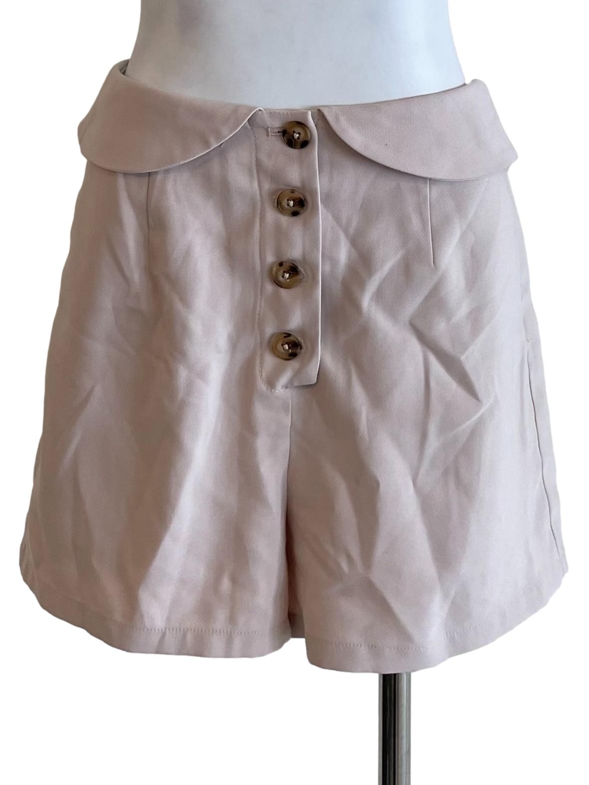 Coconut Button Rise Peter Pan Shorts