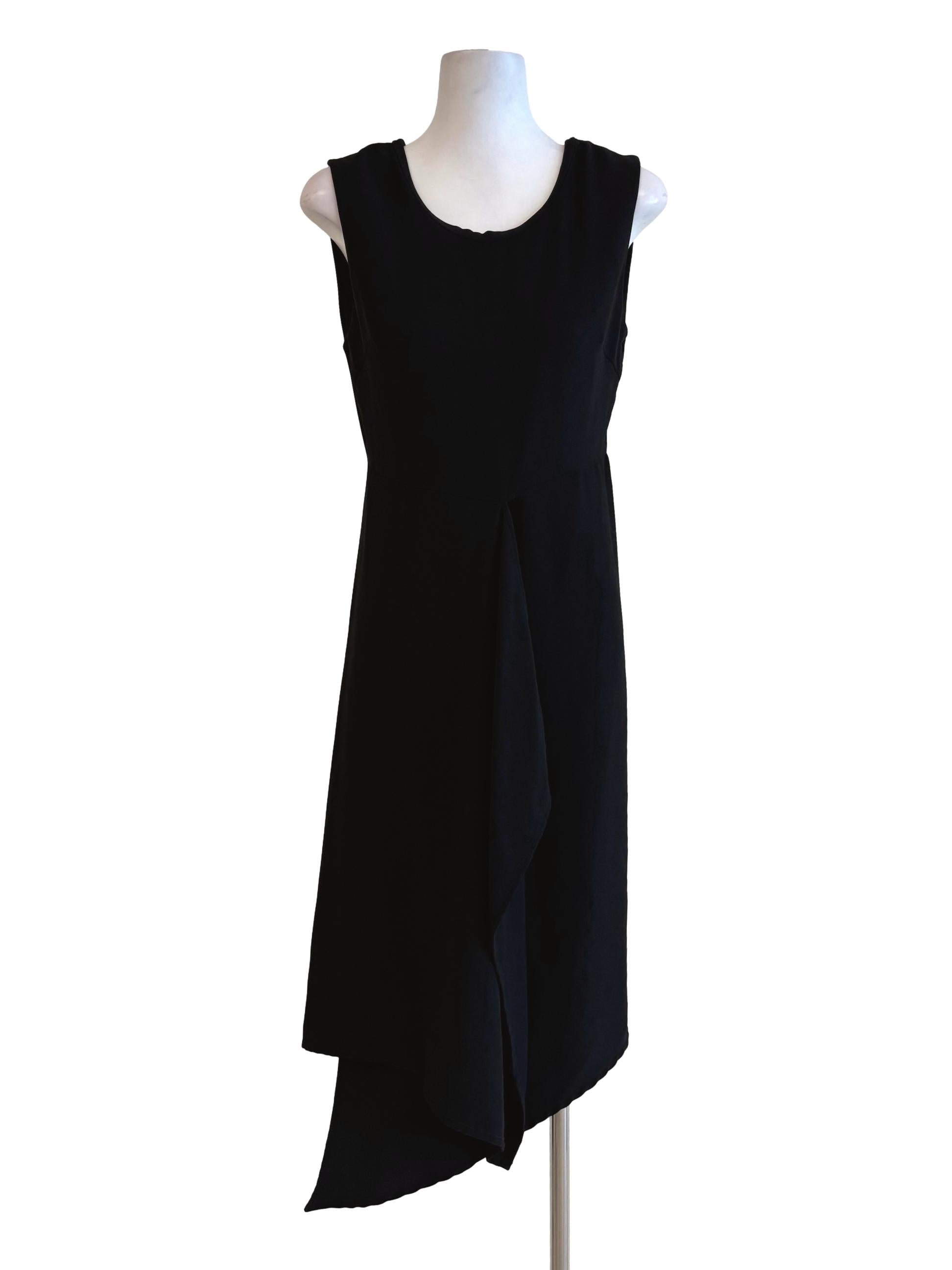 Rich Black Sleeveless Round Neck Dress