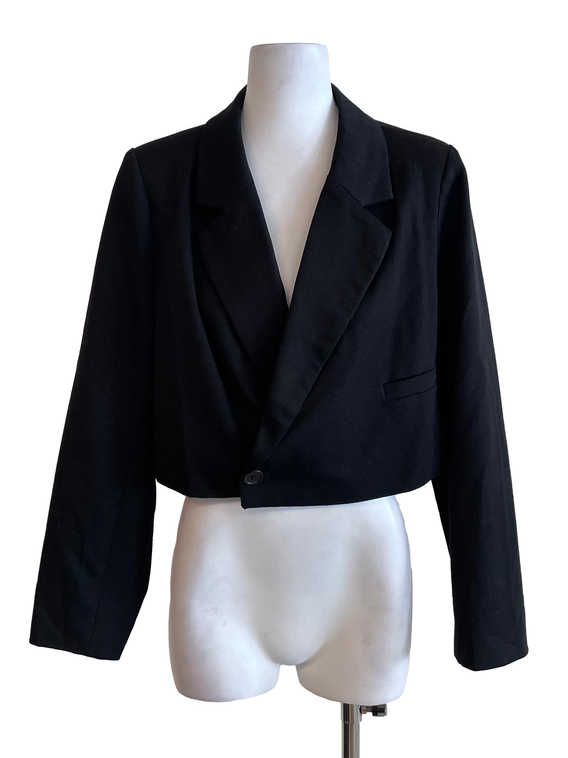 Black Crop Blazer