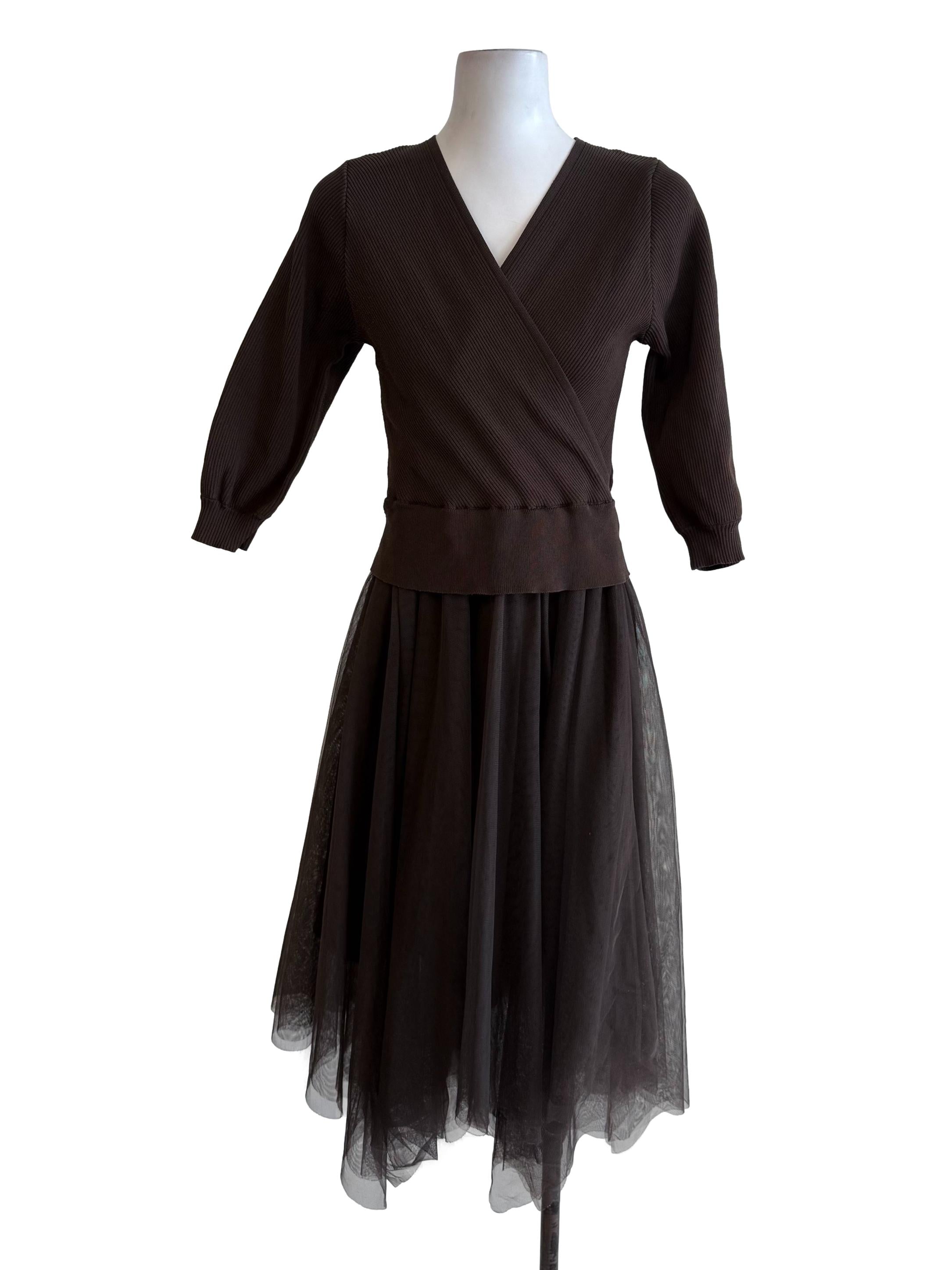 Wood V Neck Tulle Dress