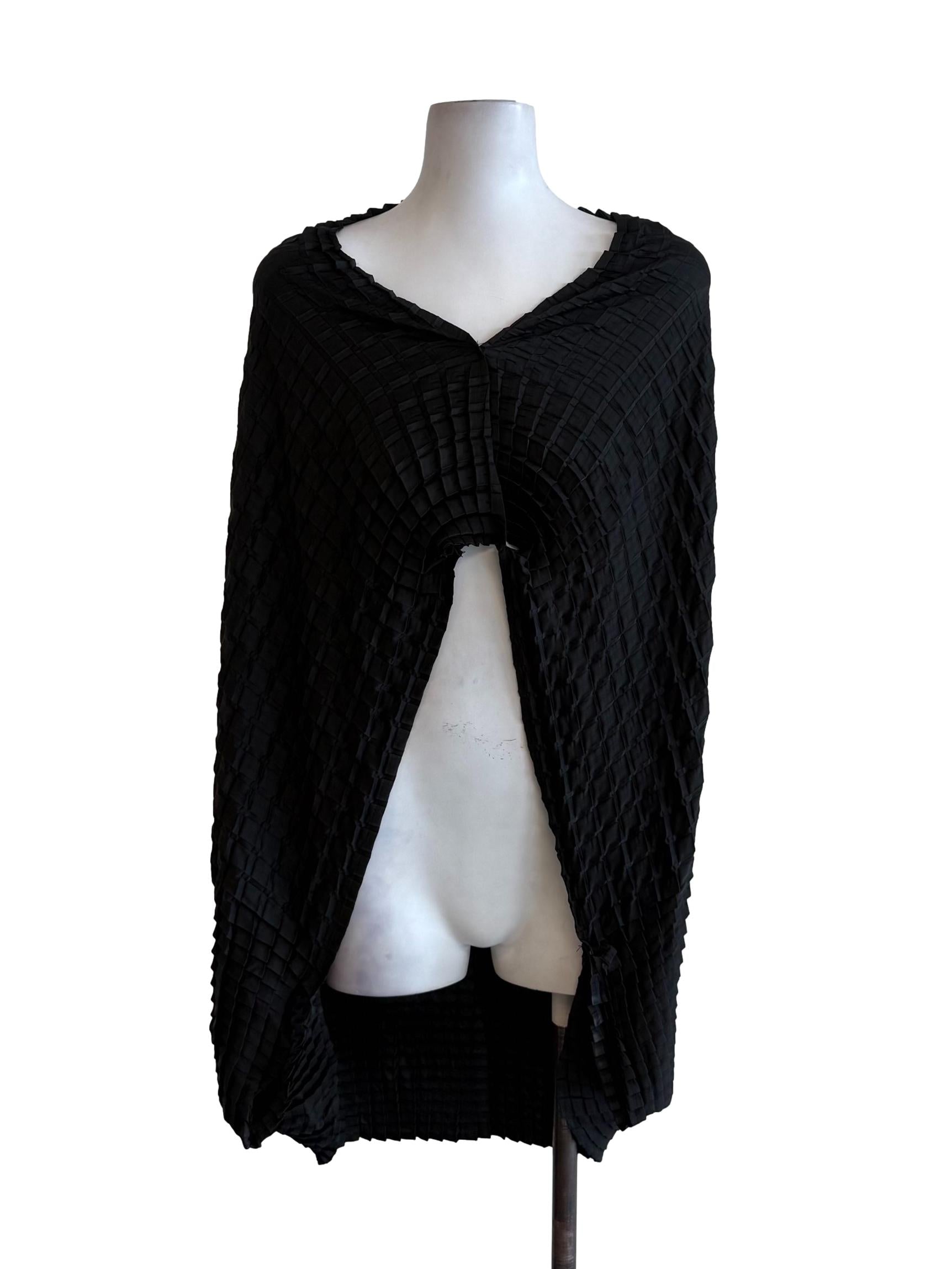 Black Double Knife Pleated Cape Top