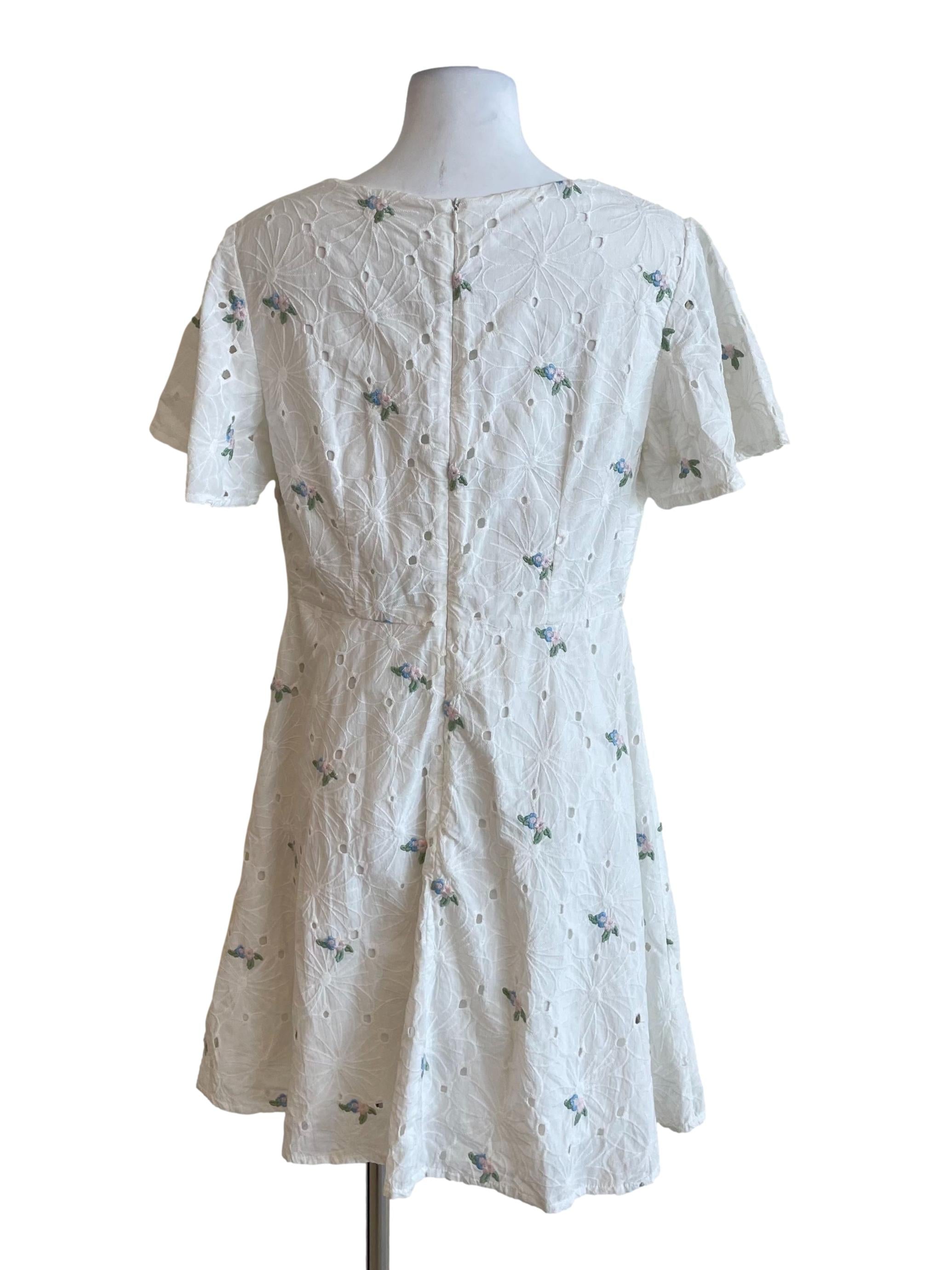 White Floral Eyelet Butterfly Sleeves Dress