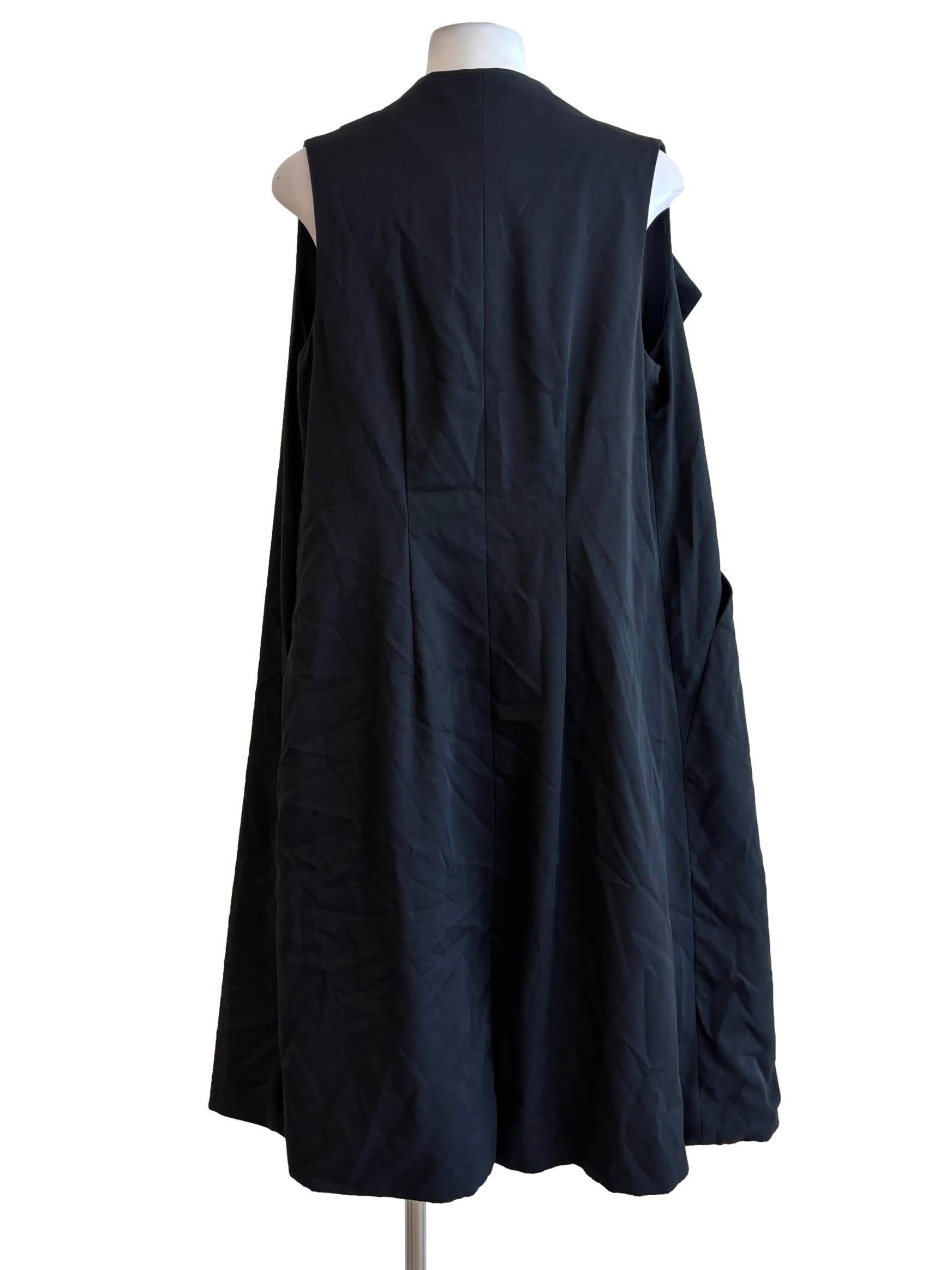 Jet Black Sleeveless Buttonless Outerwear