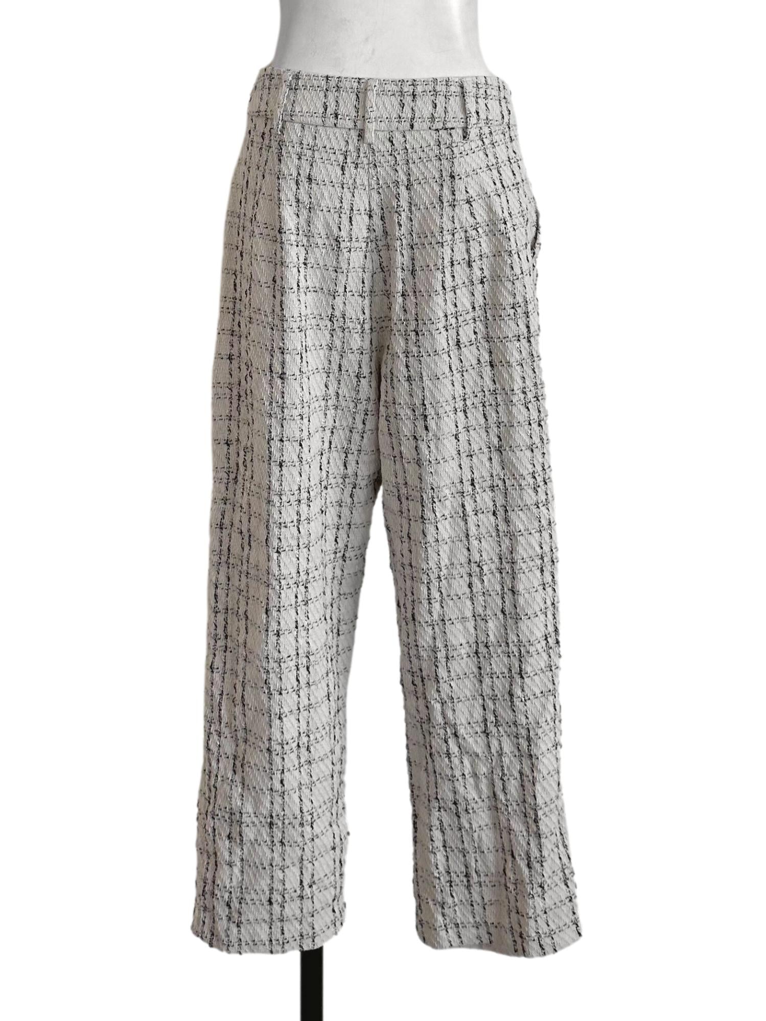 Off White Pattern Textured Pants LB