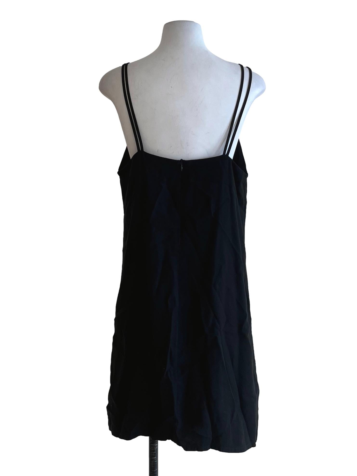 Black Jewel Neckline Shift Dress TEM