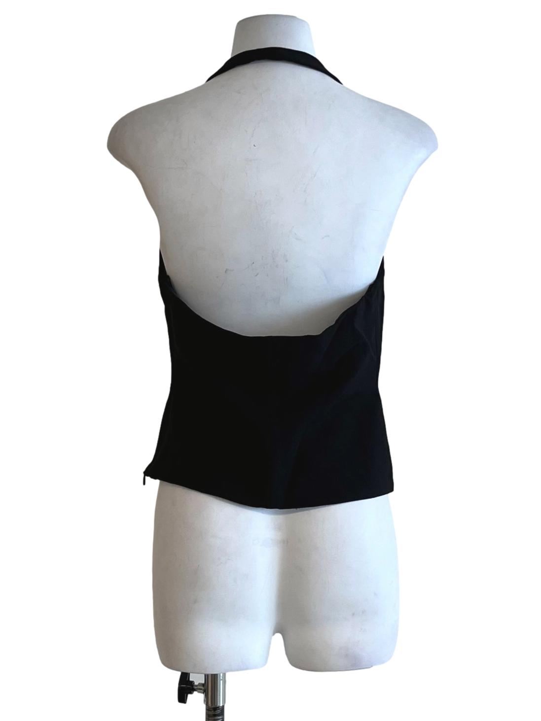 Black Halter Neckline Sleeveless Top