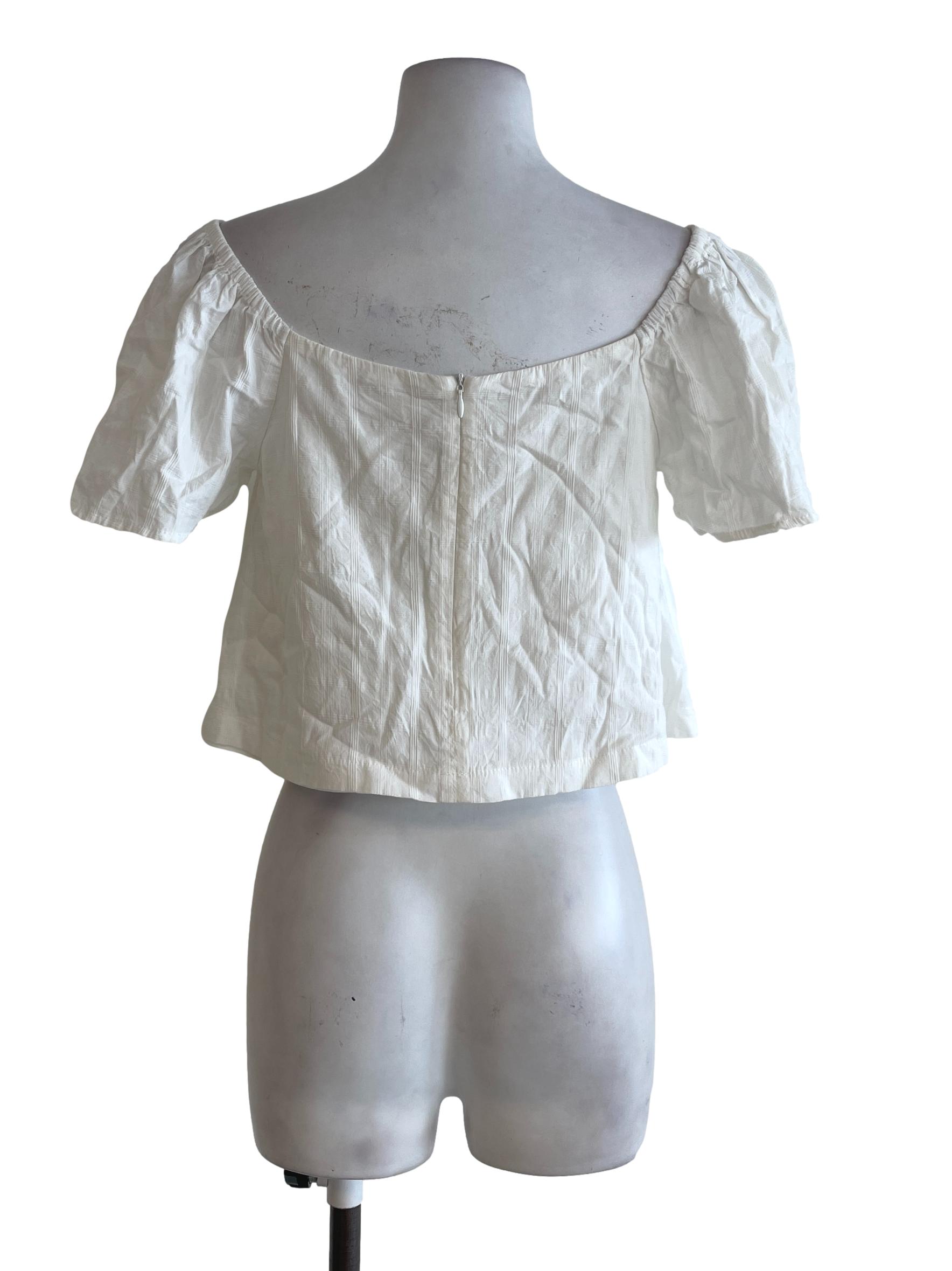 White Plain Circular-Cap Top