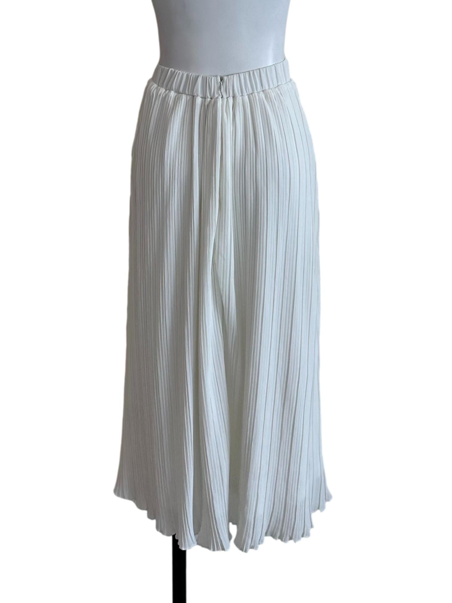 Ivory White Pleated Elastic Waist Skirt