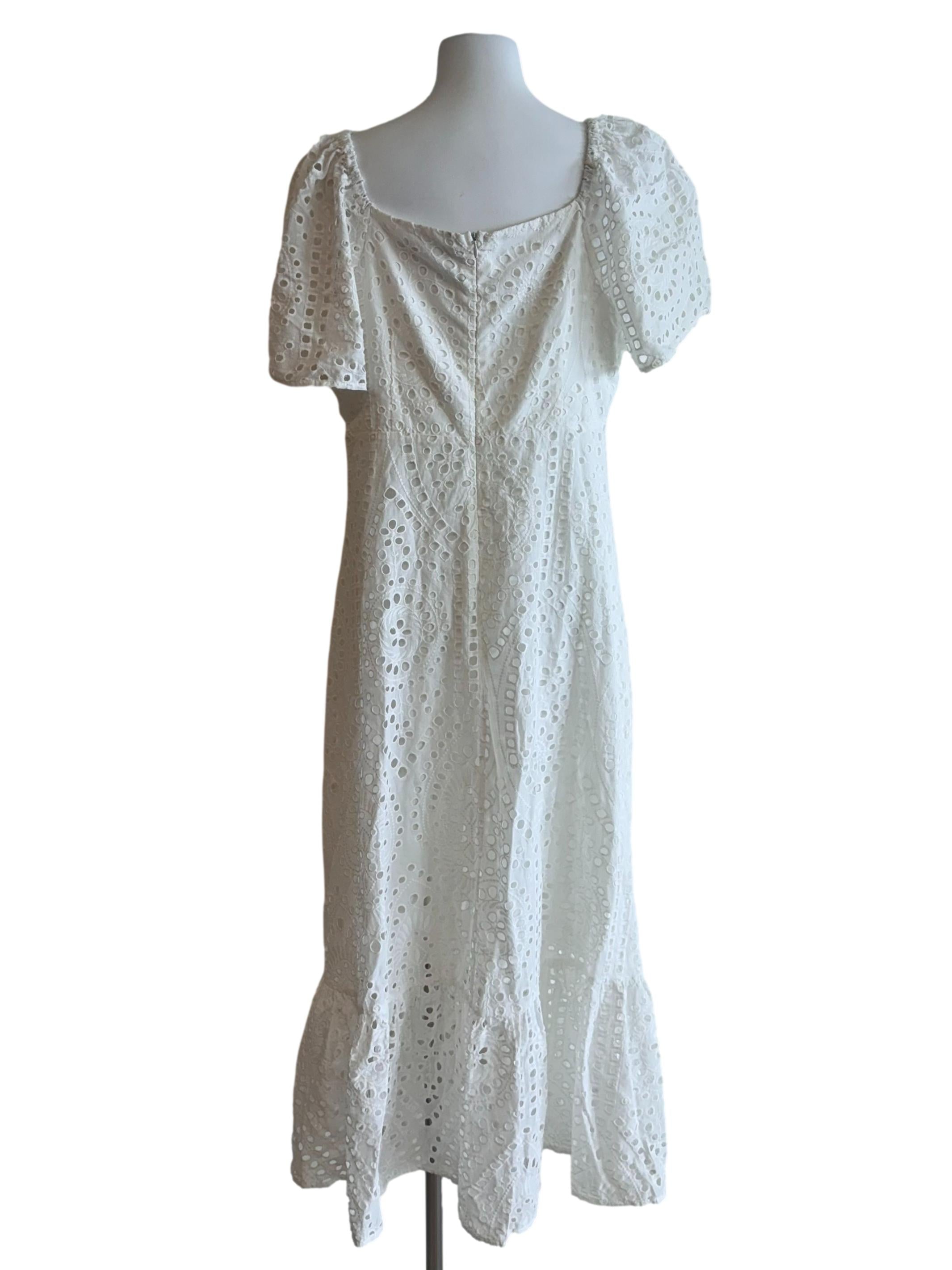 White Hollow Sweetheart Dress