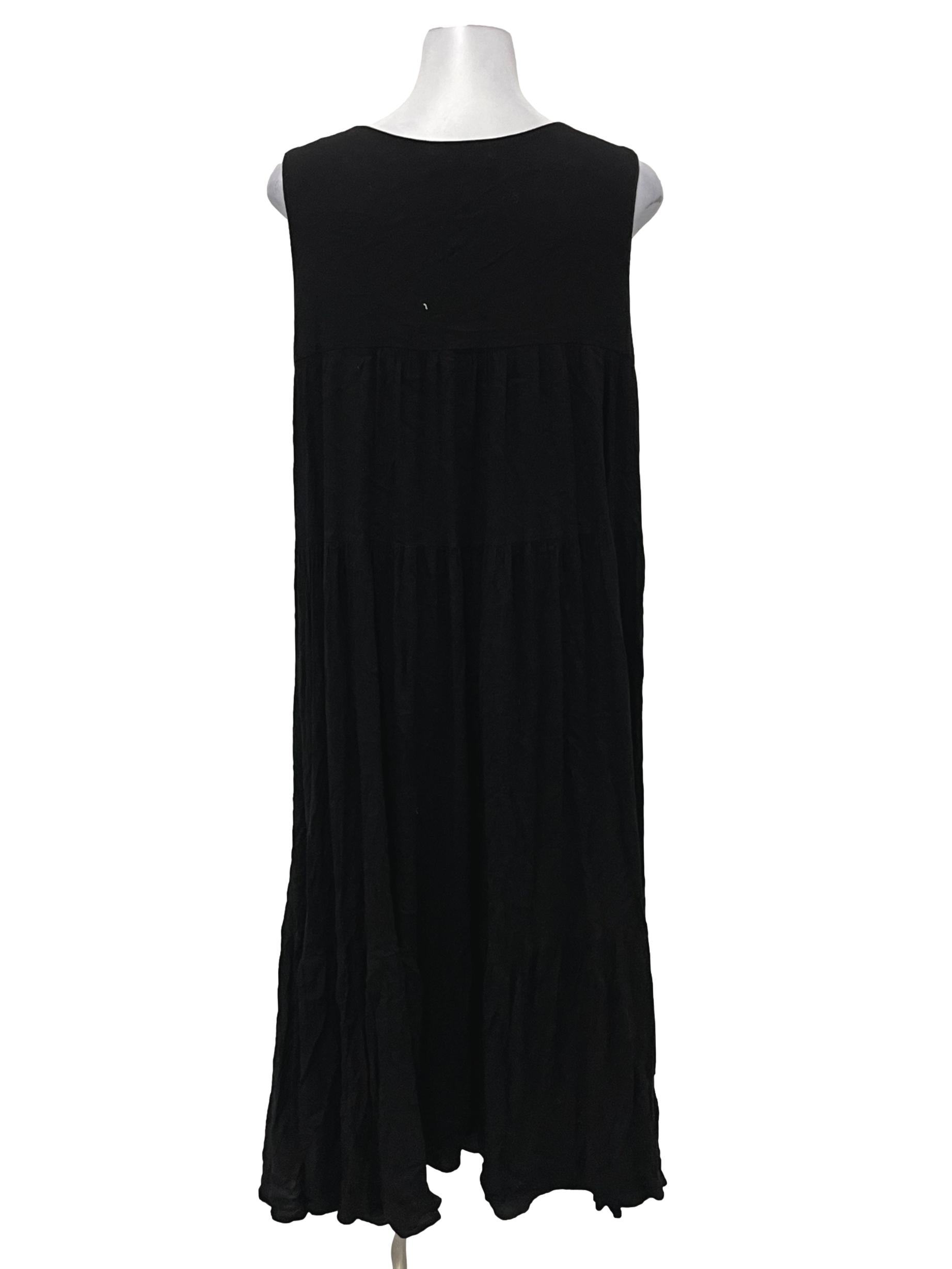 Black Roundneck Sleeveless Maxi Dress