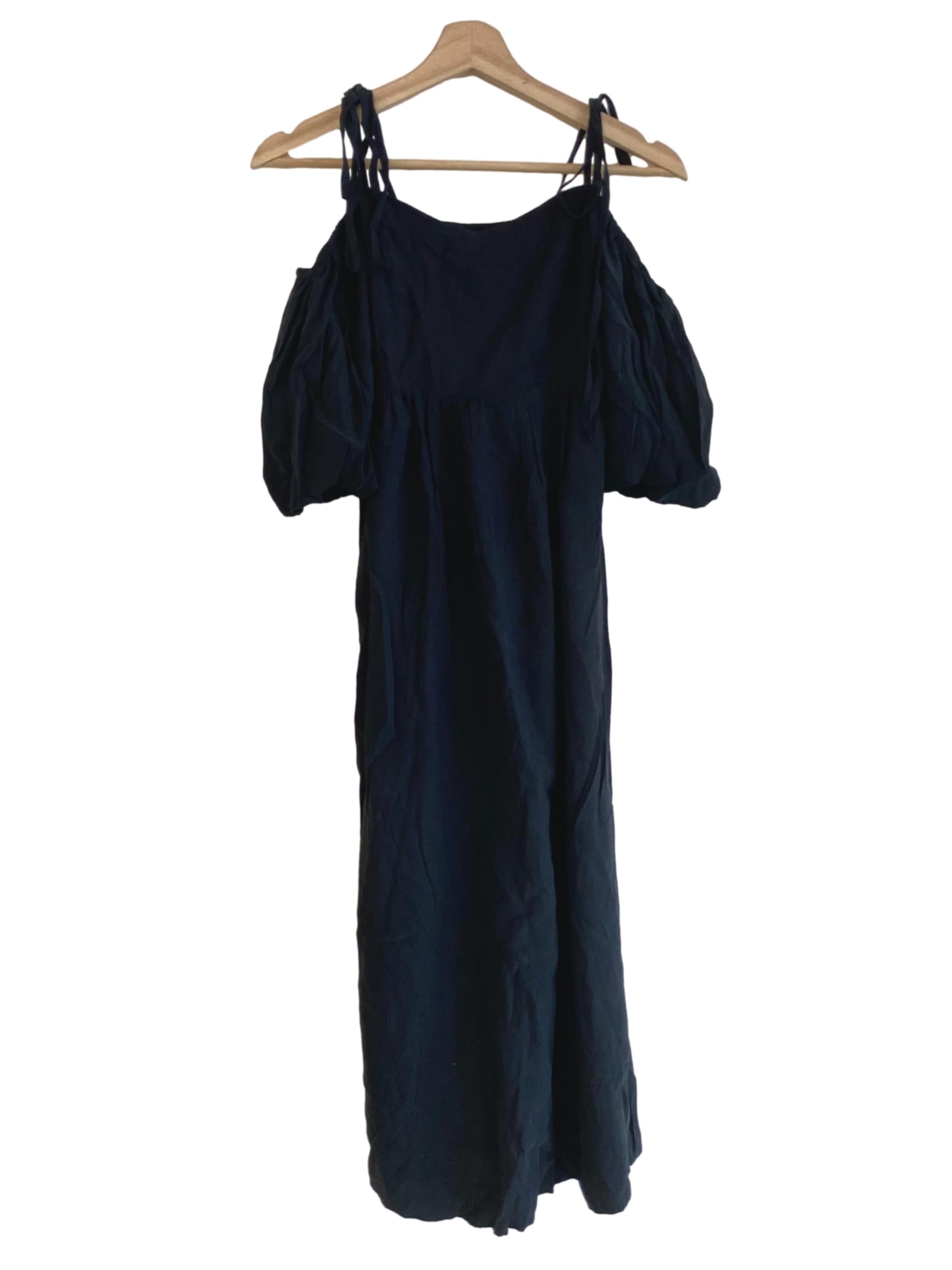 Black Off-Shoulder Maxi Dress